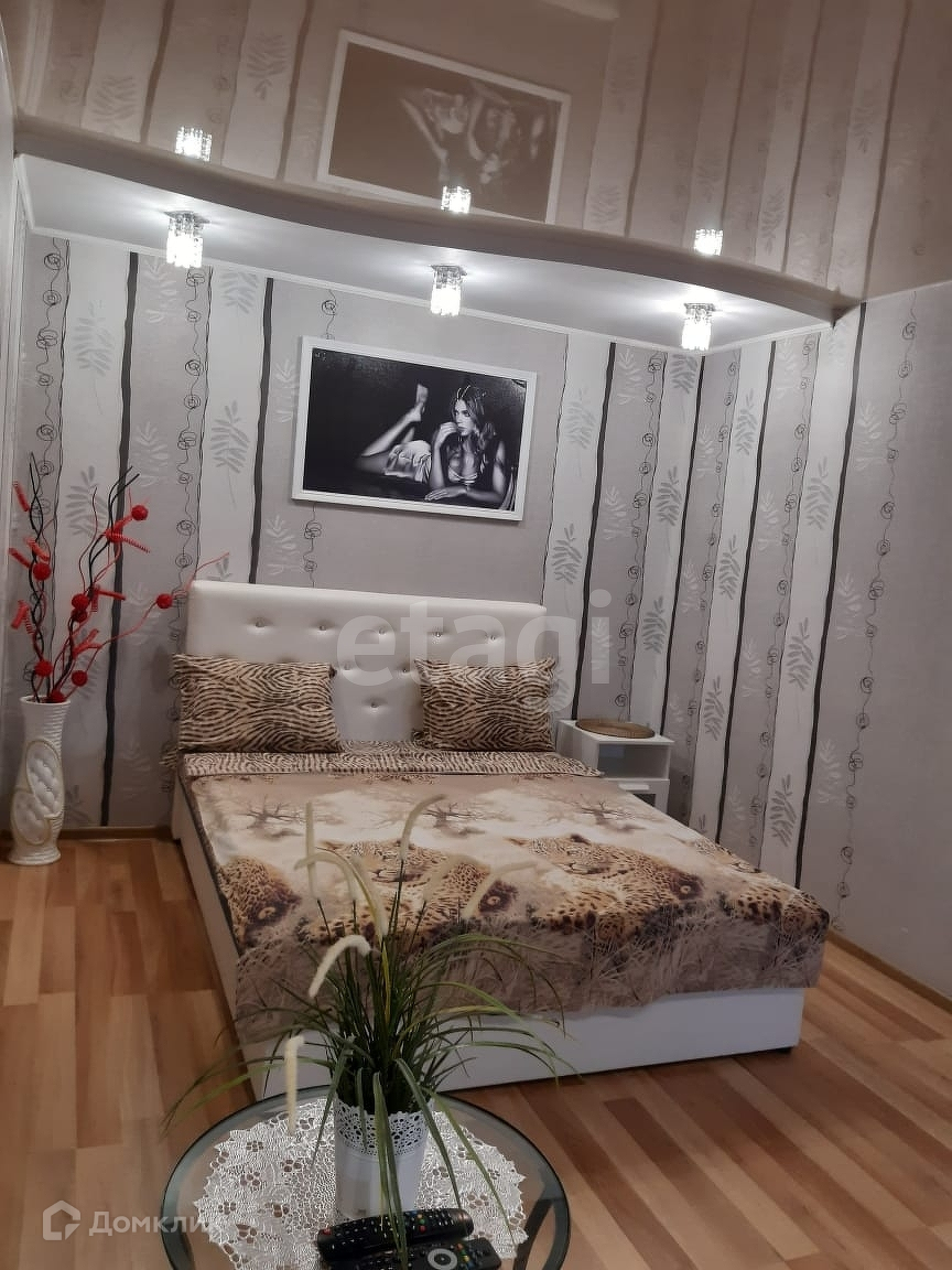 Ленина 228 ставрополь. Недвижимость в екатеринбурге 2 комнатная. , 84. Городе екатеринбурге квартира. Заводская 49 екатеринбург.