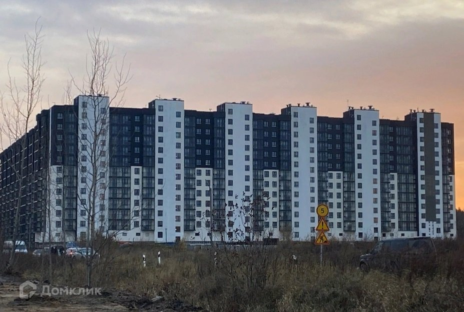 Жк полис новоселье спб. Большая балтийская 10 1. Балтийская 10 ярославль. Борисовичи 10 псков. Жк лесарт санкт-петербург.