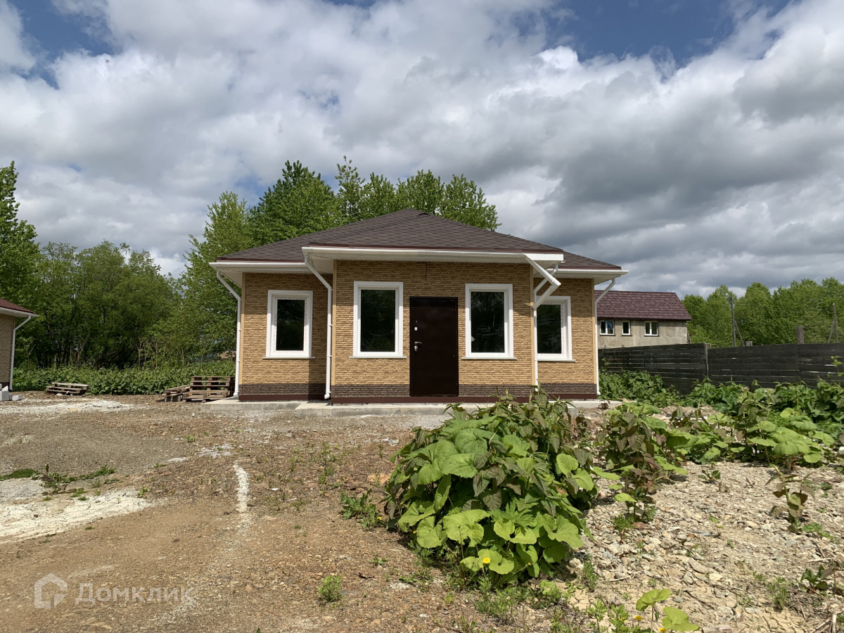 Купить дом, 96.9 м² по адресу Сахалинская область, городской округ Южно- Сахалинск, село Березняки за 8 700 000 руб. в Домклик — поиск, проверка,  безопасная сделка с жильем в офисе Сбербанка.