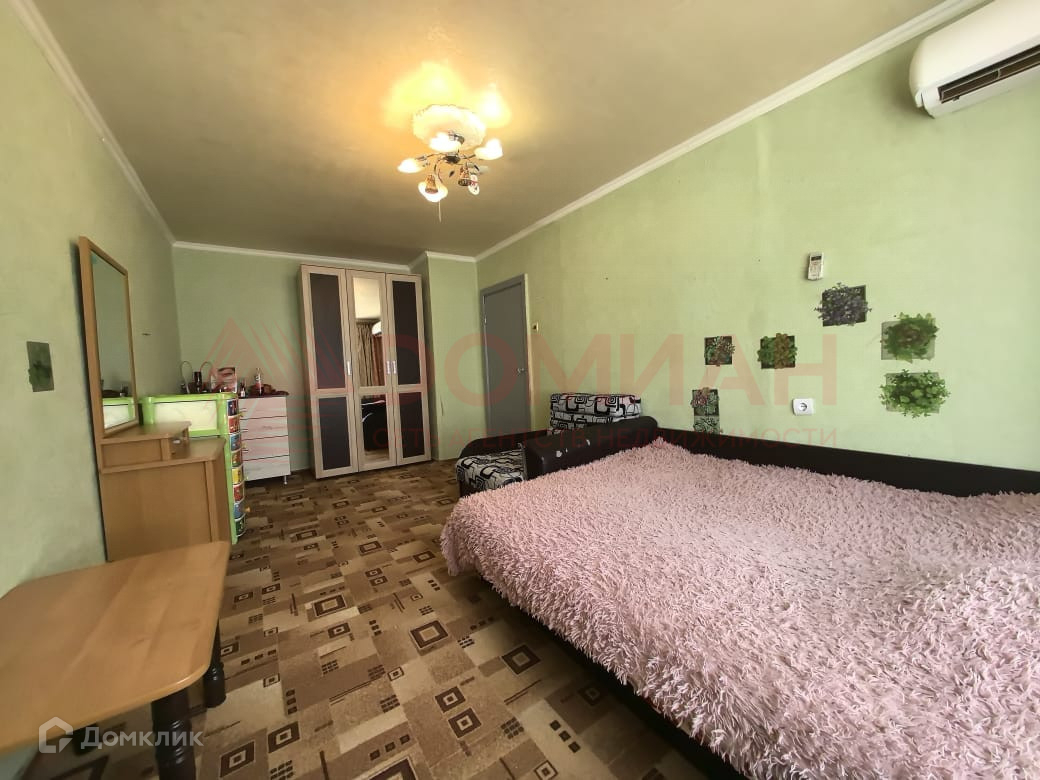 Купить 1-комнатную квартиру, 30.3 м² по адресу Ростовская область, Сальск,  улица Ленина, 42, 1 этаж за 2 750 000 руб. в Домклик — поиск, проверка,  безопасная сделка с жильем в офисе Сбербанка.