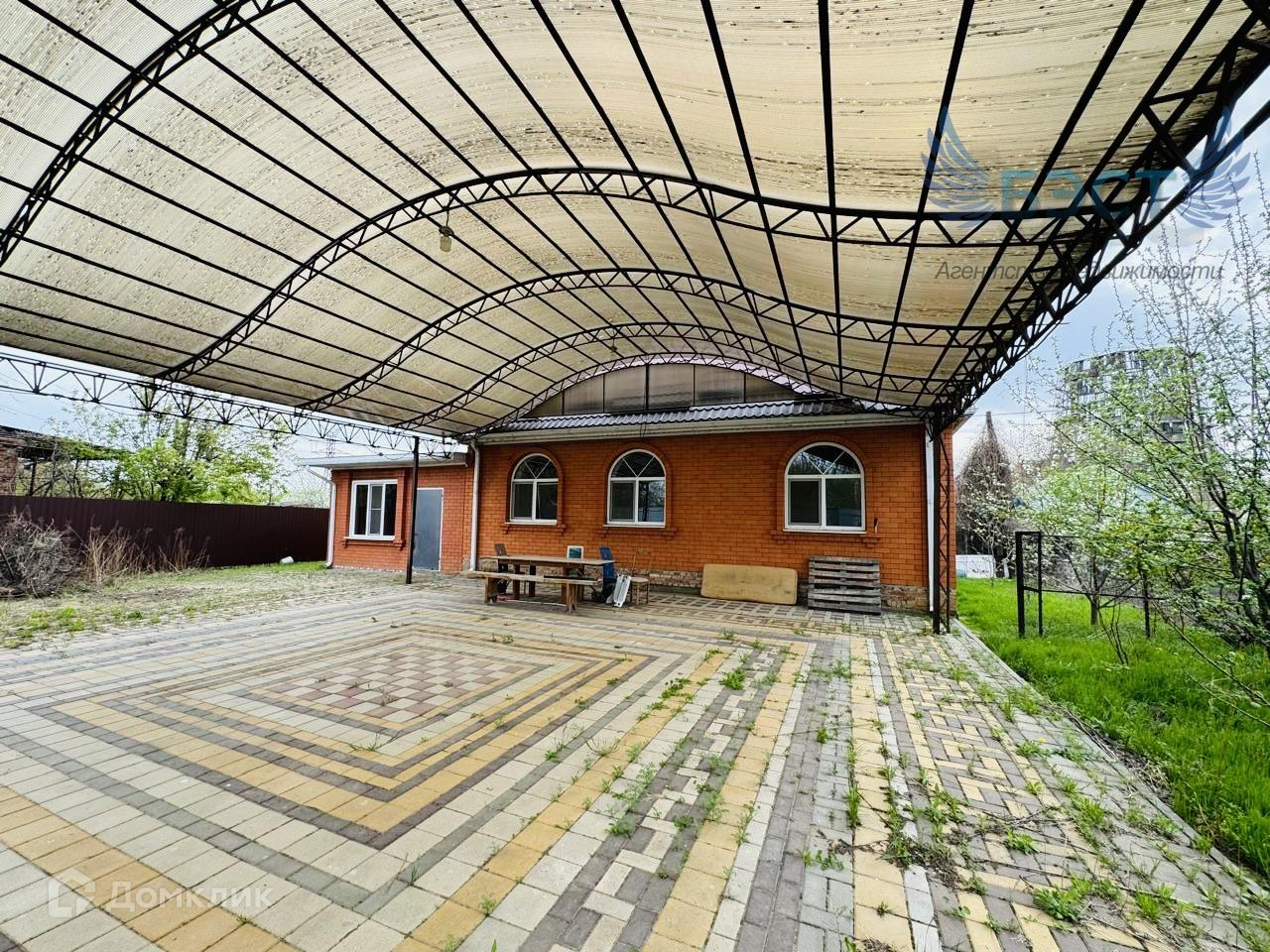 Купить дом, 170 м² по адресу Краснодарский край, Армавир, СНТ Энергетик,  1-е отделение, 40 за 5 800 000 руб. в Домклик — поиск, проверка, безопасная  сделка с жильем в офисе Сбербанка.