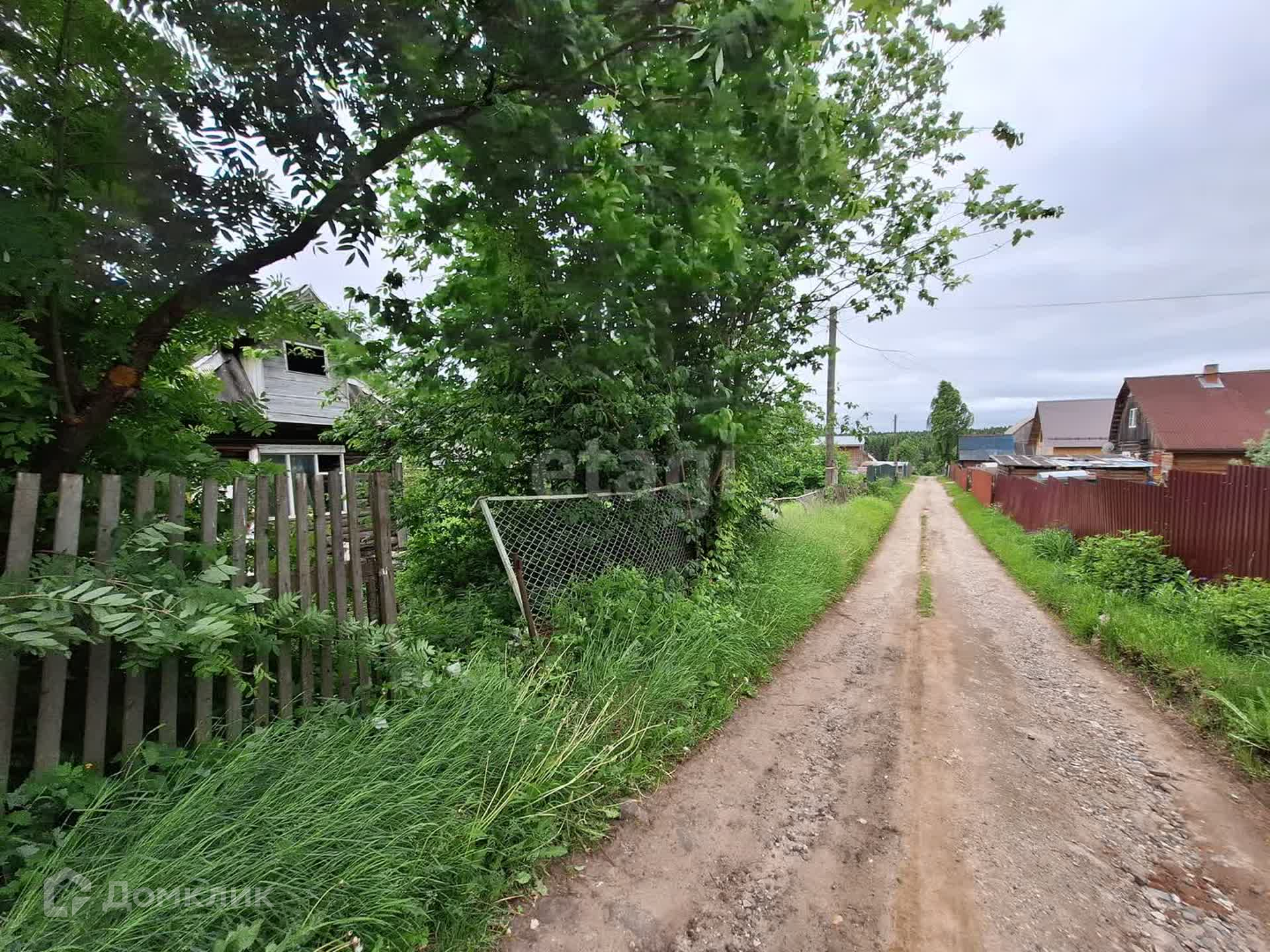 Купить участок, 5 сот., Садовый по адресу Республика Коми, городской округ  Сыктывкар, территория Эжвинский, СТ Эжва, 27 за 600 000 руб. в Домклик —  поиск, проверка, безопасная сделка с жильем в офисе Сбербанка.