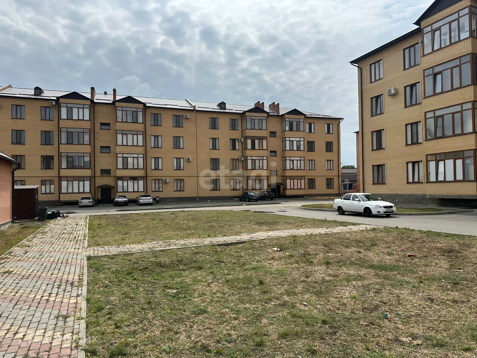 Купить 2-комнатную квартиру, 65 м² по адресу Республика Ингушетия, Сунжа,  улица Менделеева, 46к3, 1 этаж за 3 250 000 руб. в Домклик — поиск,  проверка, безопасная сделка с жильем в офисе Сбербанка.