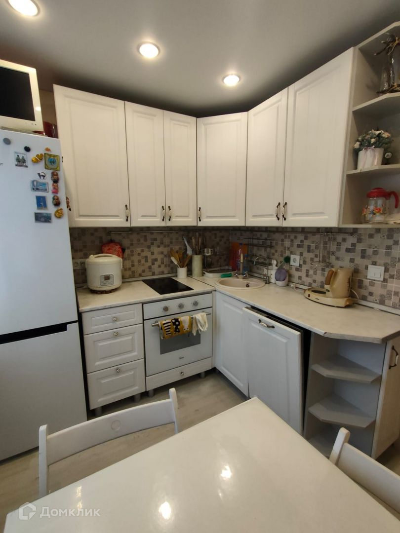 Снять 1-комнатную квартиру, 30 м² по адресу Сахалинская область, Южно ...