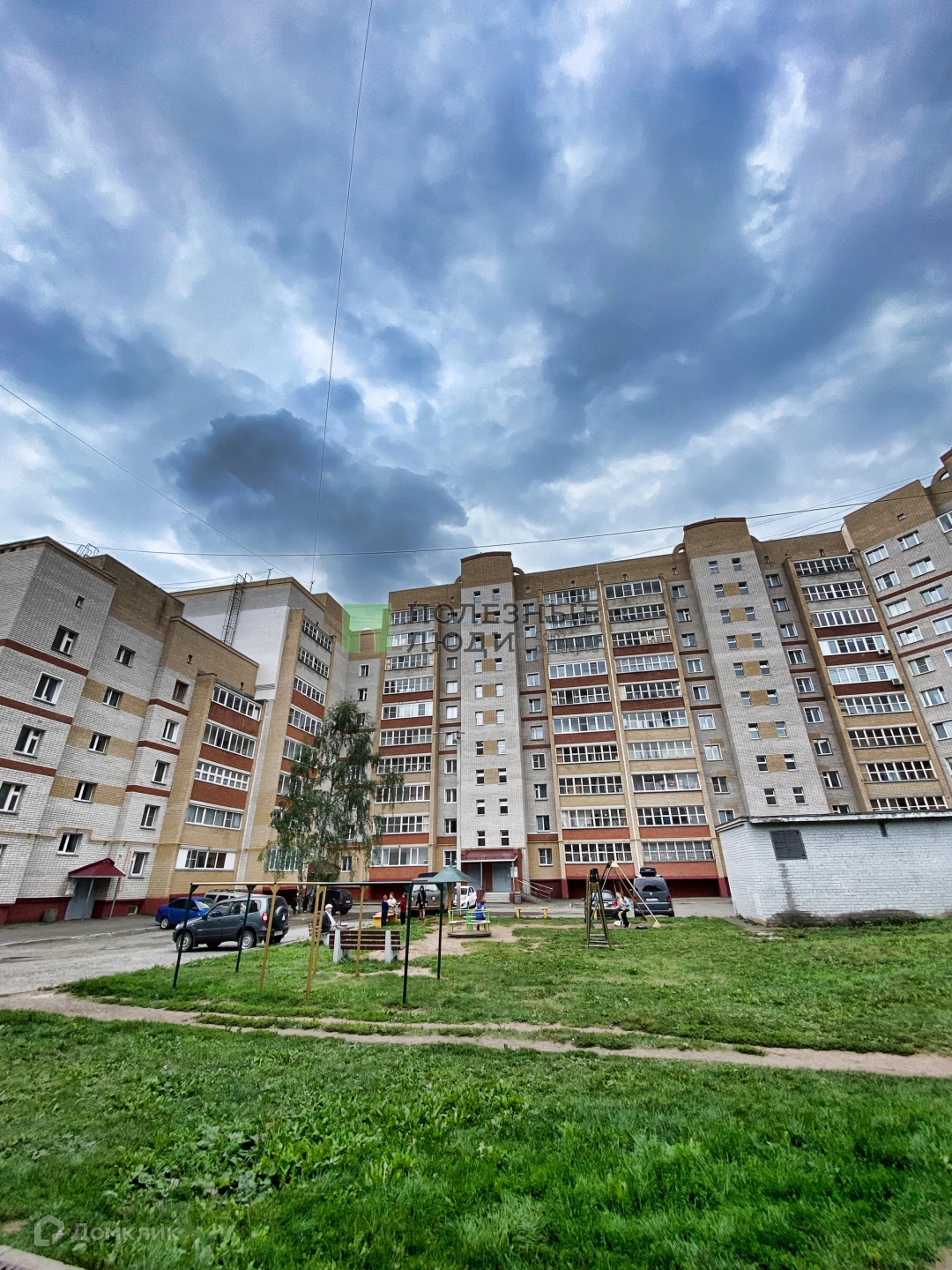 Купить 1 Комнатную Киров Солнечная 31