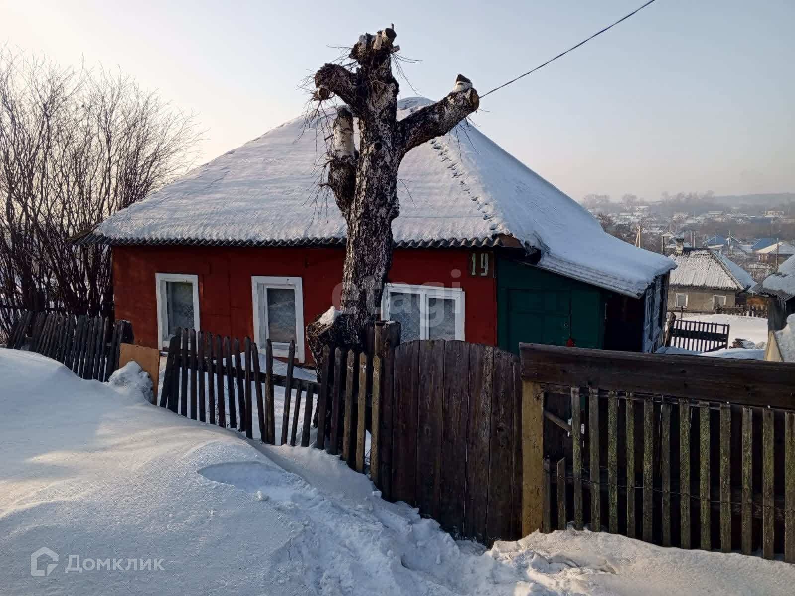 Купить дом, 25 м² по адресу Кемеровская область, Ленинск-Кузнецкий, улица  Богдана Хмельницкого, 19 за 1 000 000 руб. в Домклик — поиск, проверка,  безопасная сделка с жильем в офисе Сбербанка.