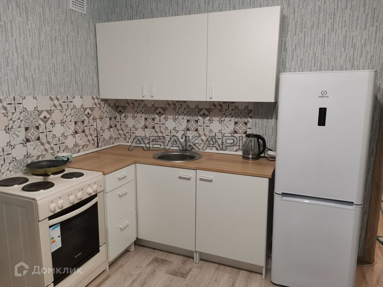 Снять 2-комнатную квартиру, 58 м² по адресу Красноярск, улица Елены  Стасовой, 50, 8 этаж по цене 33 000 руб. в месяц - Домклик — поиск,  проверка, безопасная сделка с жильем в офисе Сбербанка.