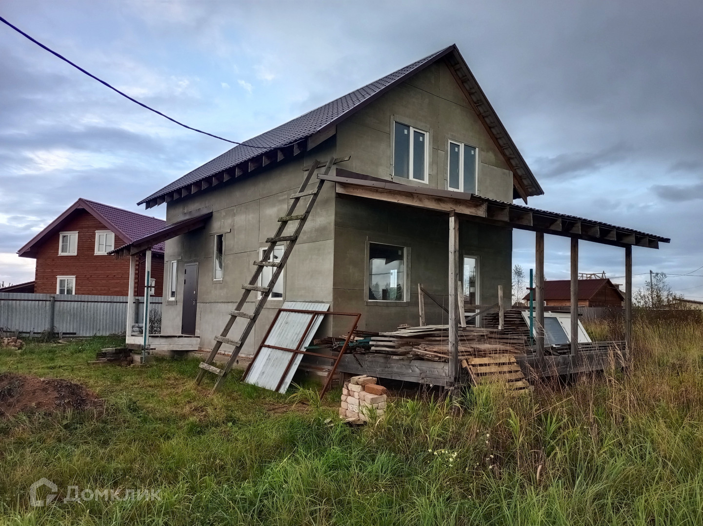 Купить дом, 102 м² по адресу Ярославская область, Тутаевский район,  Артемьевское сельское поселение, деревня Рыково, Мирная улица, 3 за 3 500  000 руб. в Домклик — поиск, проверка, безопасная сделка с жильем в офисе  Сбербанка.