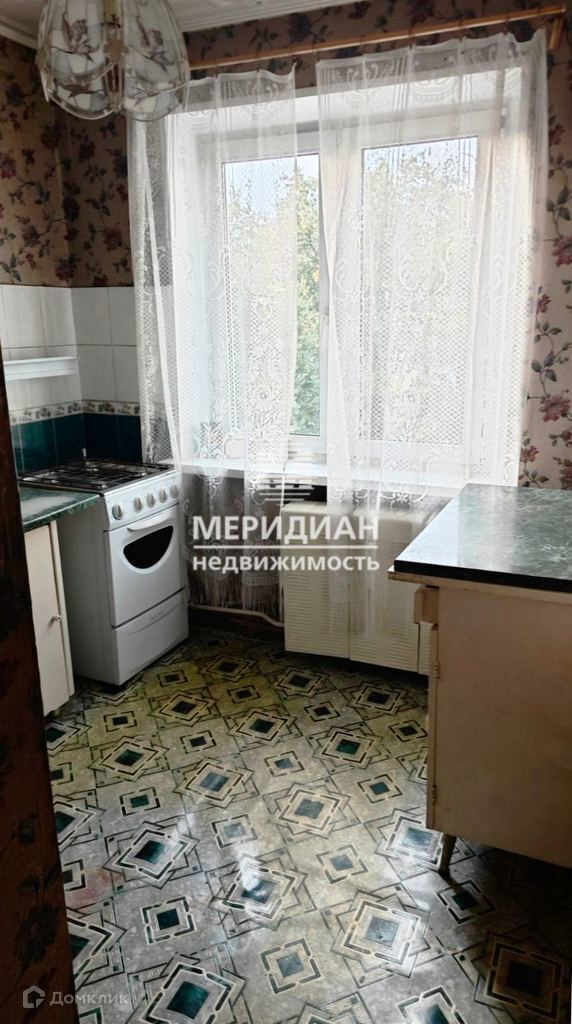 Квартира красных зорь нижний новгород. Гостинка на Балаклавской Симферополь. Балаклавская 75 Симферополь. Молдавская 19 Челябинск. Продажквартиравташкентерайонсергели3комкв2022г