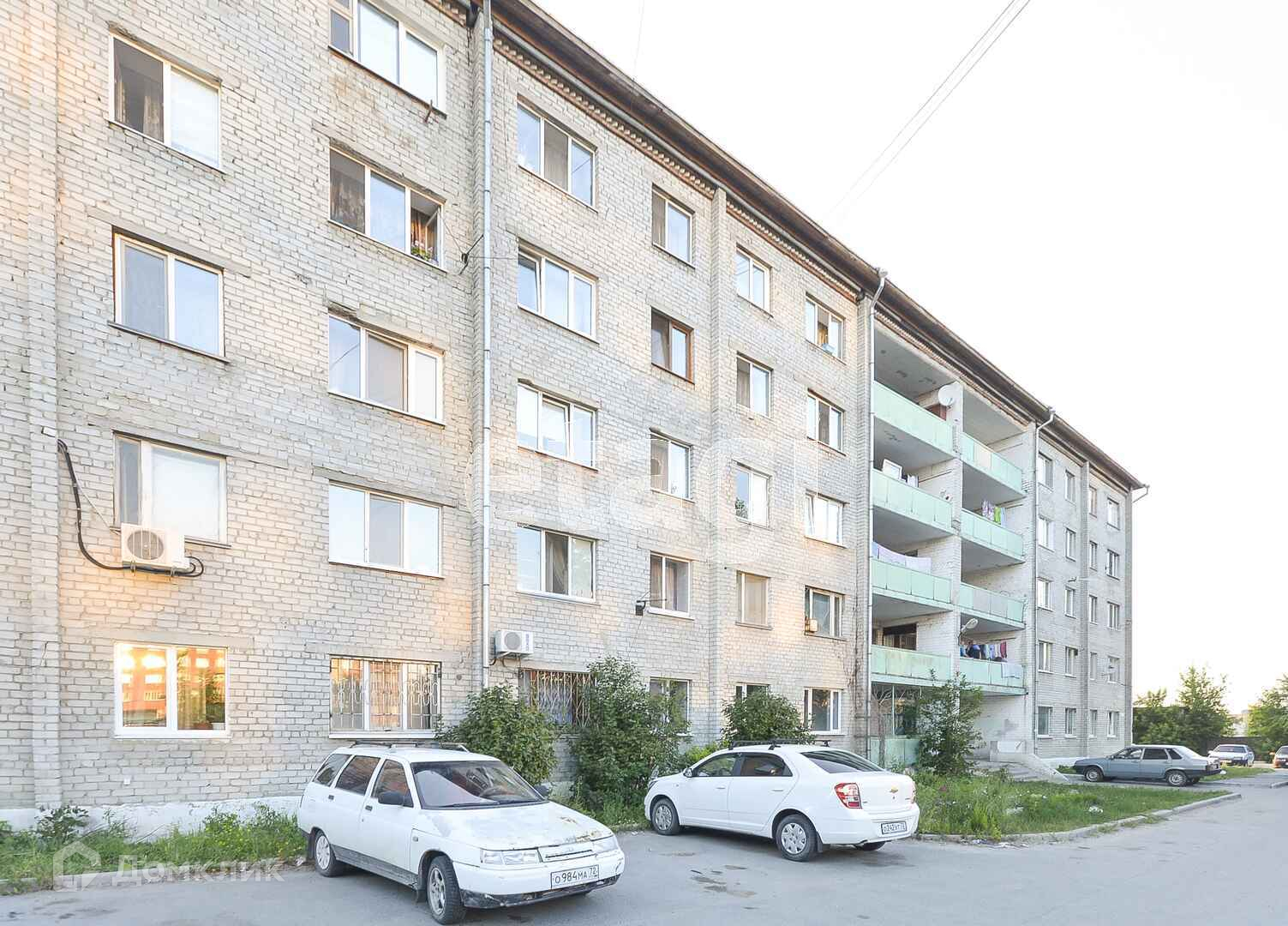 Купить комнату в 1-комн. квартире, 12 м² по адресу Тюмень, улица Гастелло,  56А, 4 этаж за 1 100 000 руб. в Домклик — поиск, проверка, безопасная  сделка с жильем в офисе Сбербанка.