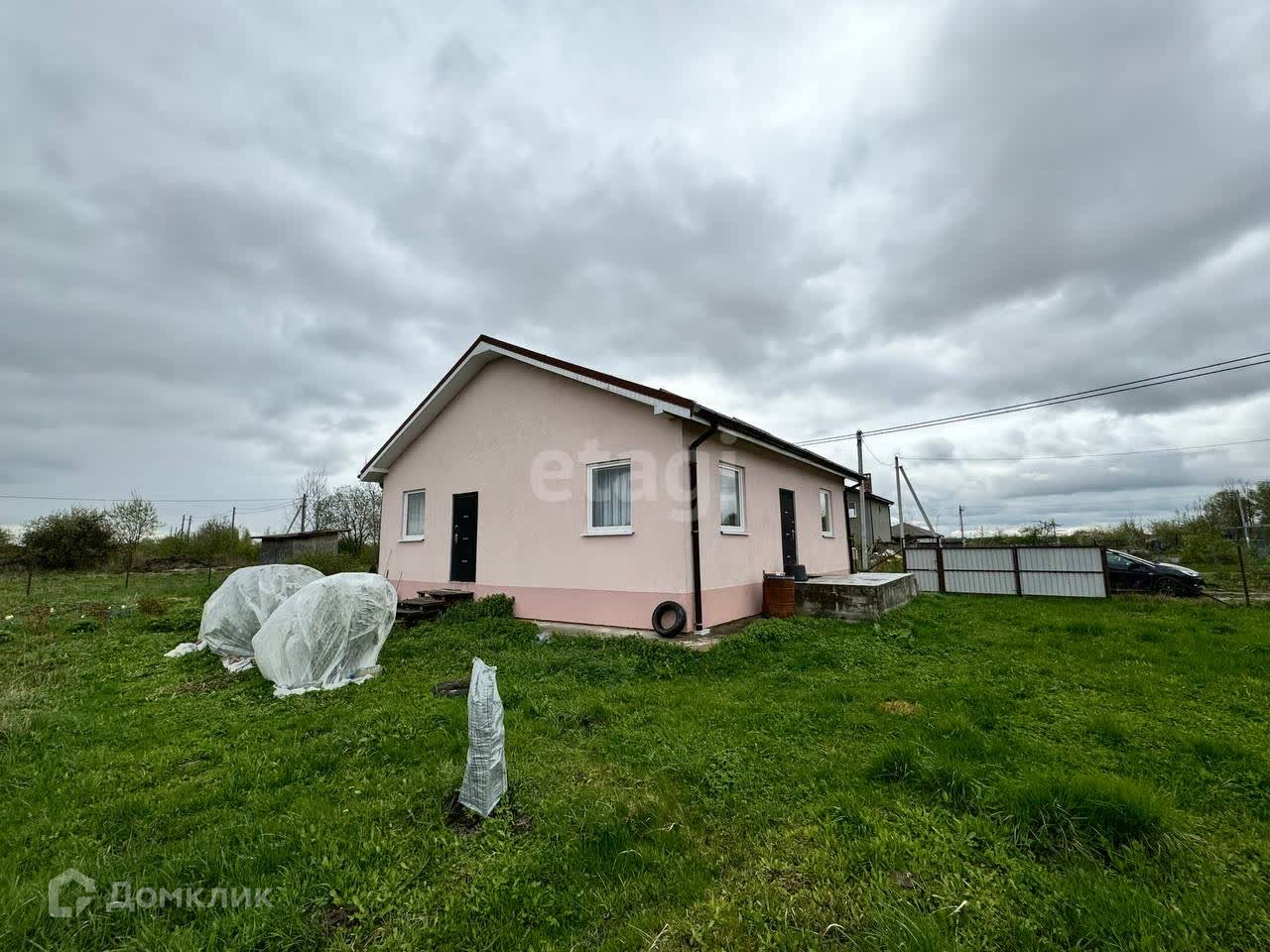 Купить дом, 91.3 м² по адресу Калининградская область, Гурьевский  муниципальный округ, посёлок Малое Лесное за 8 000 000 руб. в Домклик —  поиск, проверка, безопасная сделка с жильем в офисе Сбербанка.