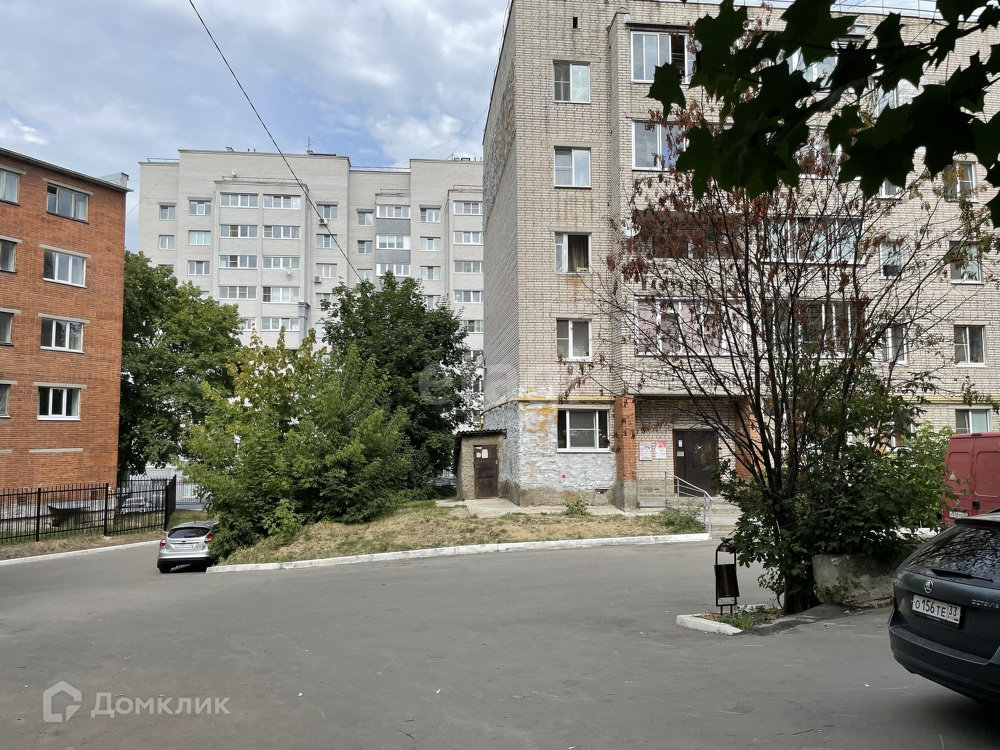 Купить 3-комнатную квартиру, 60 м² по адресу Владимир, улица Сурикова, 15,  5 этаж за 5 850 000 руб. в Домклик — поиск, проверка, безопасная сделка с  жильем в офисе Сбербанка.