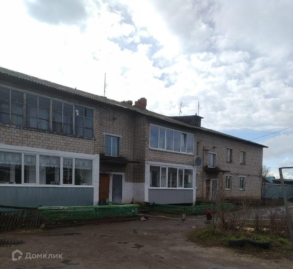 Купить 2-комнатную квартиру, 48.7 м² по адресу Удмуртская Республика,  Ярский район, посёлок Яр, улица Свободы, 1А, 1 этаж за 597 122 руб. в  Домклик — поиск, проверка, безопасная сделка с жильем в офисе Сбербанка.