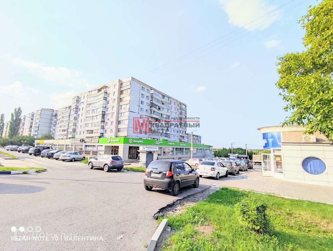 Купить 2-комнатную квартиру, 48 м² по адресу Белгородская область, Старый  Оскол, улица Хмелёва, 4, 2 этаж за 3 350 000 руб. в Домклик — поиск,  проверка, безопасная сделка с жильем в офисе Сбербанка.