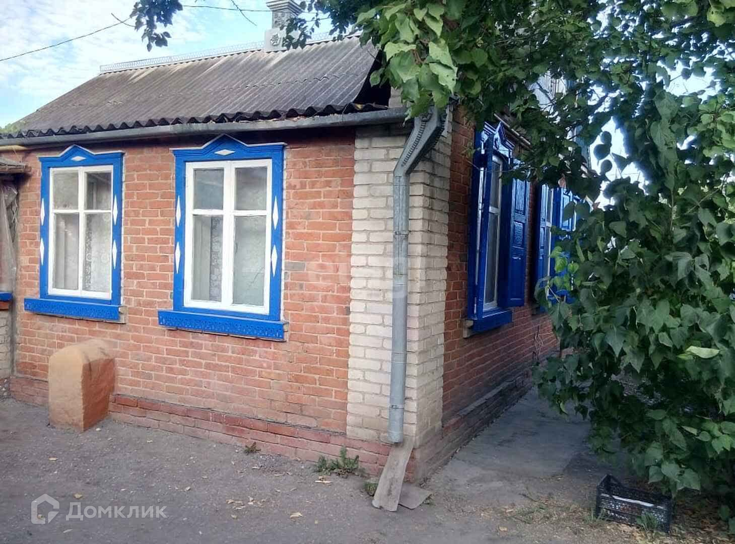 Купить дом, 52.2 м² по адресу Краснодарский край, станица Динская,  Фонтанная площадь за 5 500 000 руб. в Домклик — поиск, проверка, безопасная  сделка с жильем в офисе Сбербанка.