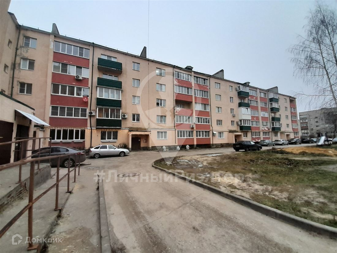 Купить 1-комнатную квартиру, 43.7 м² по адресу Рязанская область, Скопин,  улица Карла Маркса, 271, 3 этаж за 1 250 000 руб. в Домклик — поиск,  проверка, безопасная сделка с жильем в офисе Сбербанка.