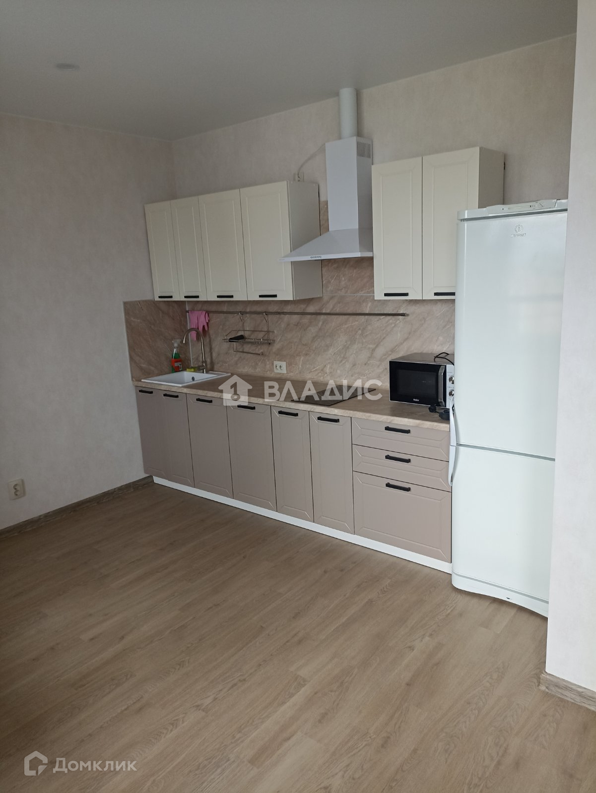 Снять студию, 33.6 м² по адресу Пермь, улица Елькина, 14, 8 этаж по цене 25  000 руб. в месяц - Домклик — поиск, проверка, безопасная сделка с жильем в  офисе Сбербанка.