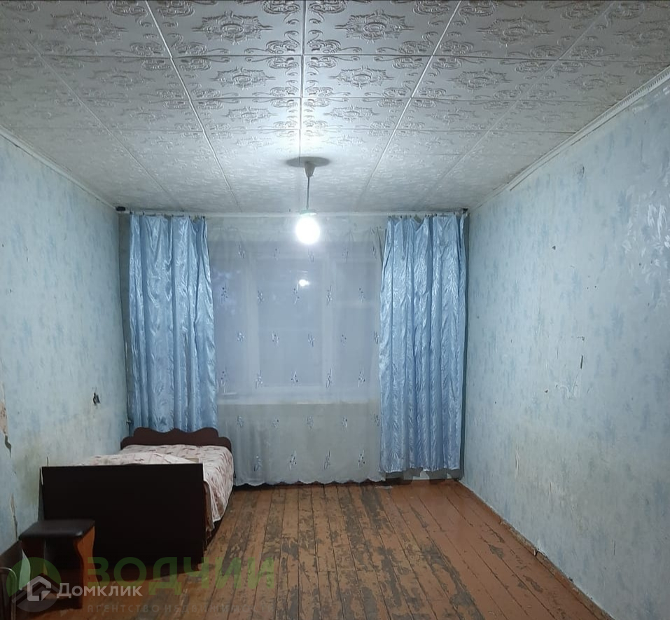 секция в новочебоксарске снять без посредников. циан новочебоксарск недвижимость. энергетиков 13. , 2 р-н южный дом. комната на продажу в г.