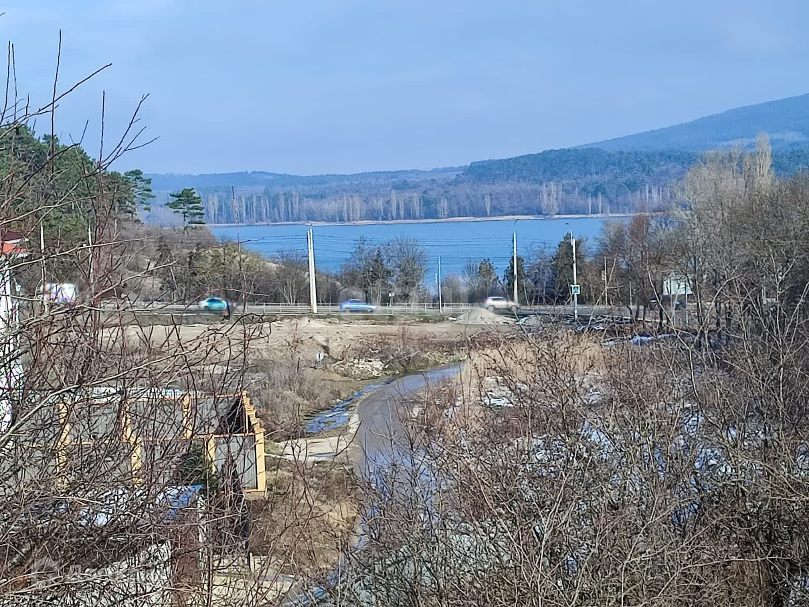 Купить участок, 14.2 сот., Садовый по адресу Республика Крым,  Симферопольский район, Добровское сельское поселение, коттеджный посёлок  Вермонт, 35Н-794 за 7 700 000 руб. в Домклик — поиск, проверка, безопасная  сделка с жильем в офисе Сбербанка.