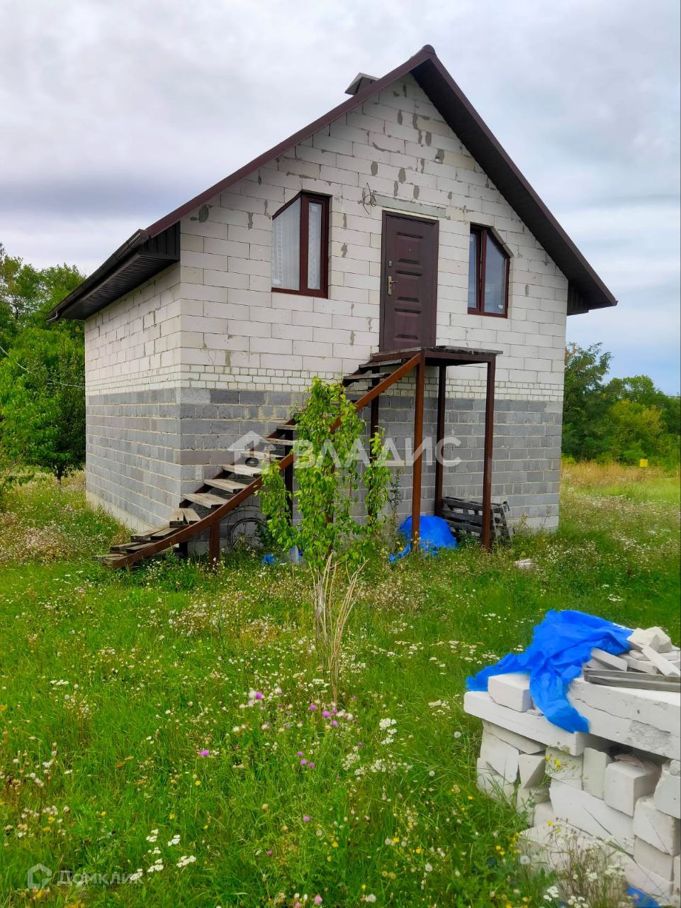 Купить дом, 73.7 м² по адресу Белгородский район, посёлок Майский, улица 60  лет Победы, 53 за 2 890 000 руб. в Домклик — поиск, проверка, безопасная  сделка с жильем в офисе Сбербанка.