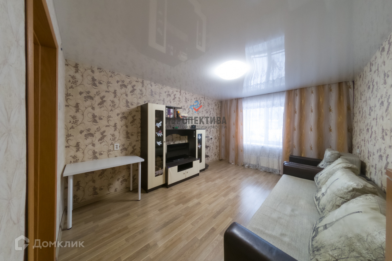 Купить 1-комнатную квартиру, 40.1 м² по адресу Свердловская область,  Екатеринбург, Уральская улица, 10, 1 этаж, метро Уральская за 3 849 000  руб. в Домклик — поиск, проверка, безопасная сделка с жильем в офисе  Сбербанка.