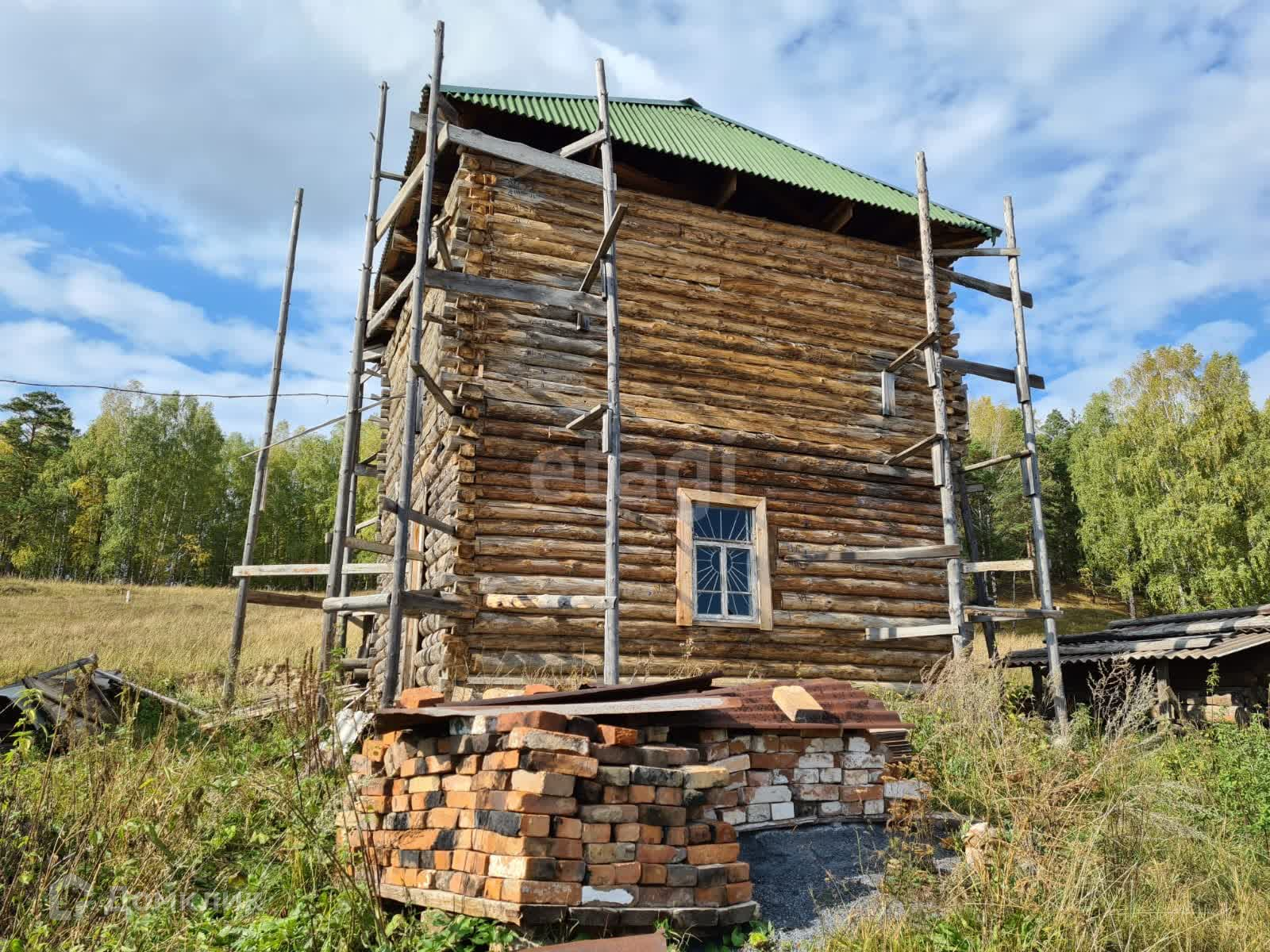 Купить дом, 60.6 м² по адресу Челябинская область, Саткинское городское  поселение, посёлок Малый Бердяуш, Лесная улица за 800 000 руб. в Домклик —  поиск, проверка, безопасная сделка с жильем в офисе Сбербанка.