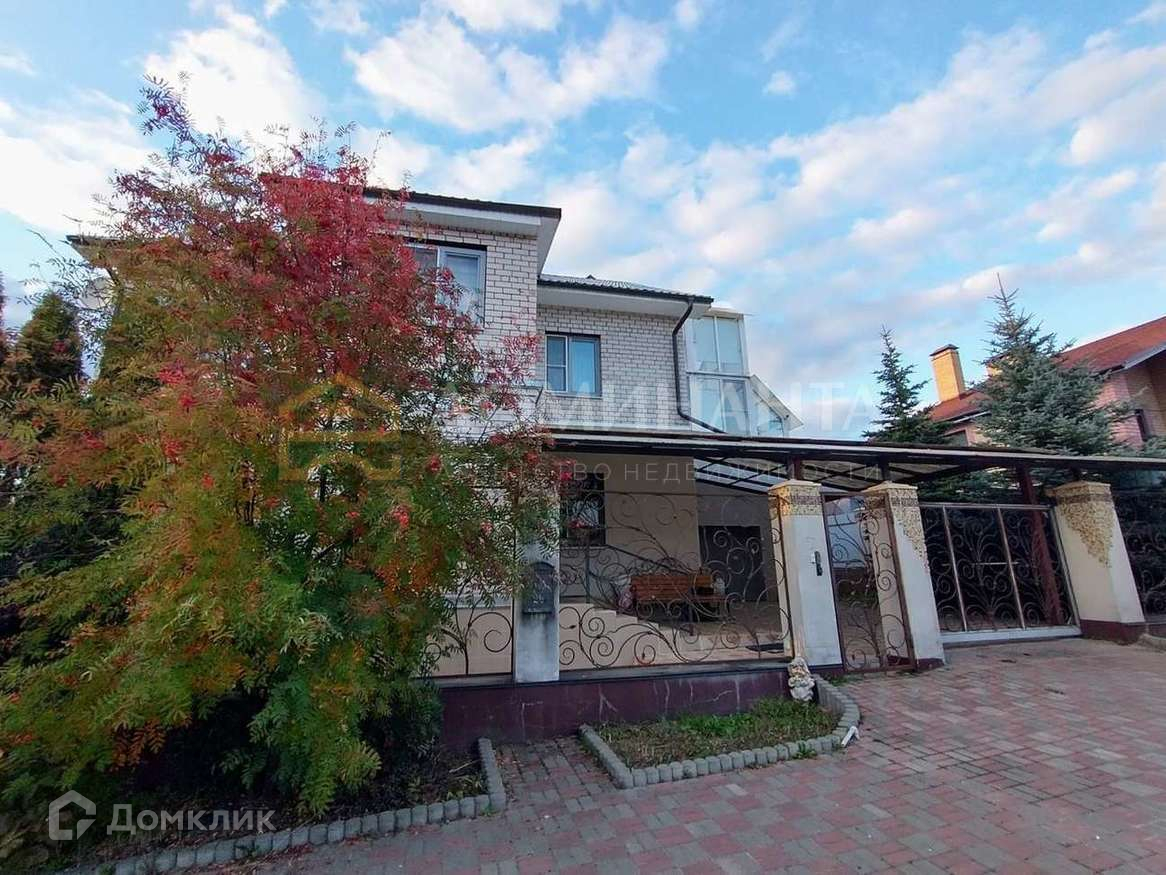 Купить дом, 287 м² по адресу Смоленск, улица Генерала Руссиянова, 21 за 11  500 000 руб. в Домклик — поиск, проверка, безопасная сделка с жильем в  офисе Сбербанка.