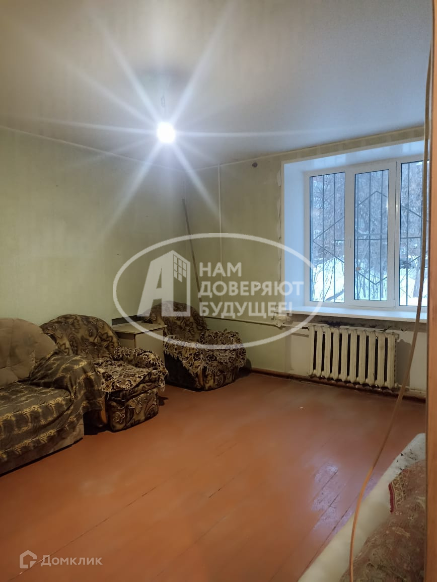 Купить 1-комнатную квартиру, 34.8 м² по адресу Удмуртская Республика, Глазов,  улица Революции, 25, 1 этаж за 2 000 000 руб. в Домклик — поиск, проверка,  безопасная сделка с жильем в офисе Сбербанка.