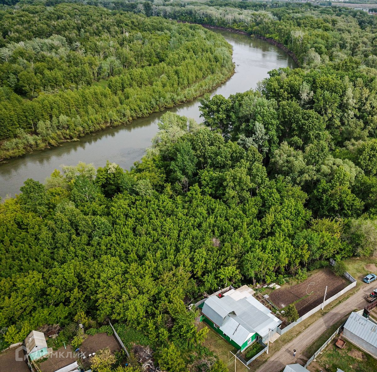 Купить дом, 79.1 м² по адресу Оренбургская область, Саракташский район,  село Чёрный Отрог, Набережная улица, 2 за 2 500 000 руб. в Домклик — поиск,  проверка, безопасная сделка с жильем в офисе Сбербанка.