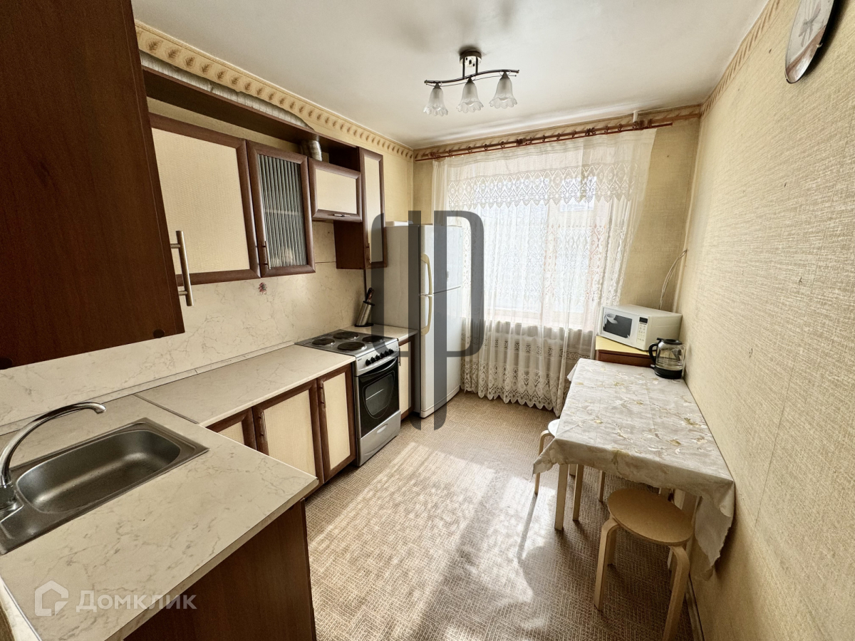 Купить 2-комнатную квартиру, 46.8 м² по адресу Камчатский край,  Петропавловск-Камчатский, Пограничная улица, 33, 3 этаж за 6 150 000 руб. в  Домклик — поиск, проверка, безопасная сделка с жильем в офисе Сбербанка.