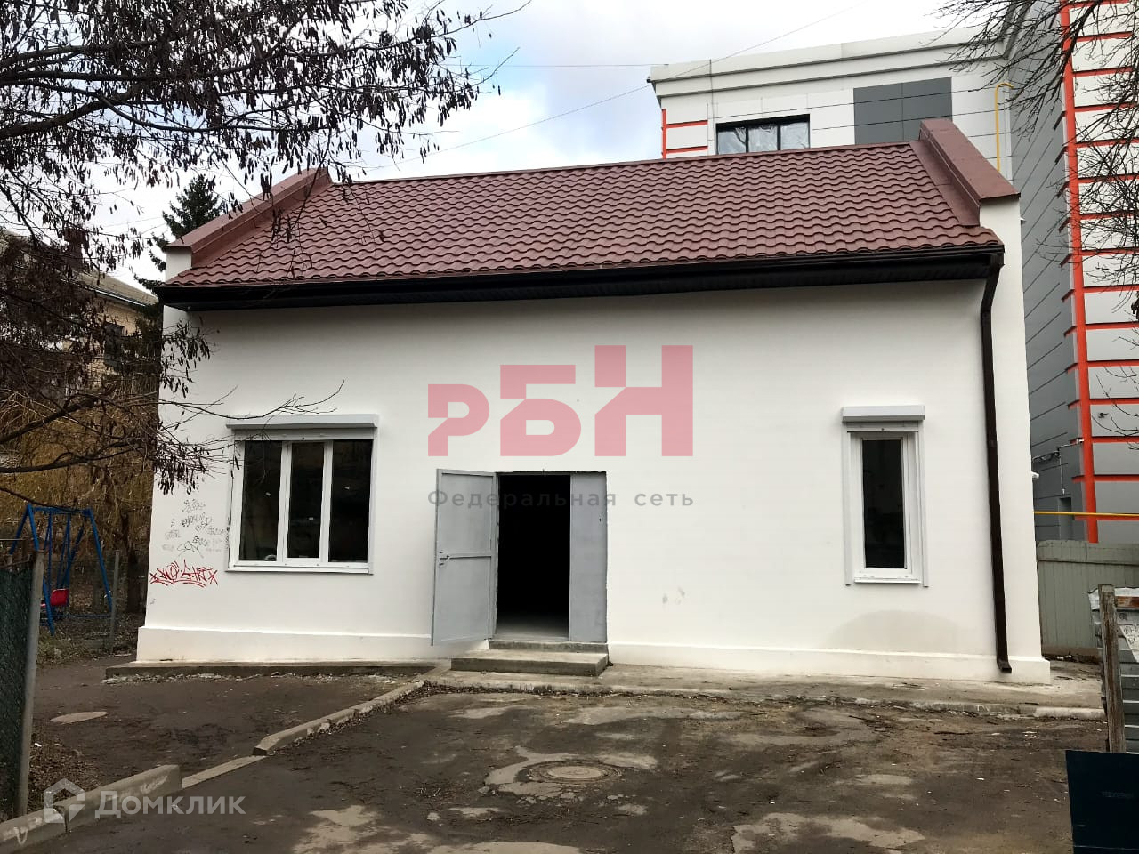 Купить помещение своб. назначения, 140 м² по адресу Орёл, Октябрьская  улица, 42Б, 1 этаж за 15 000 000 руб. в Домклик — поиск, проверка,  безопасная сделка с недвижимостью в офисе Сбербанка.