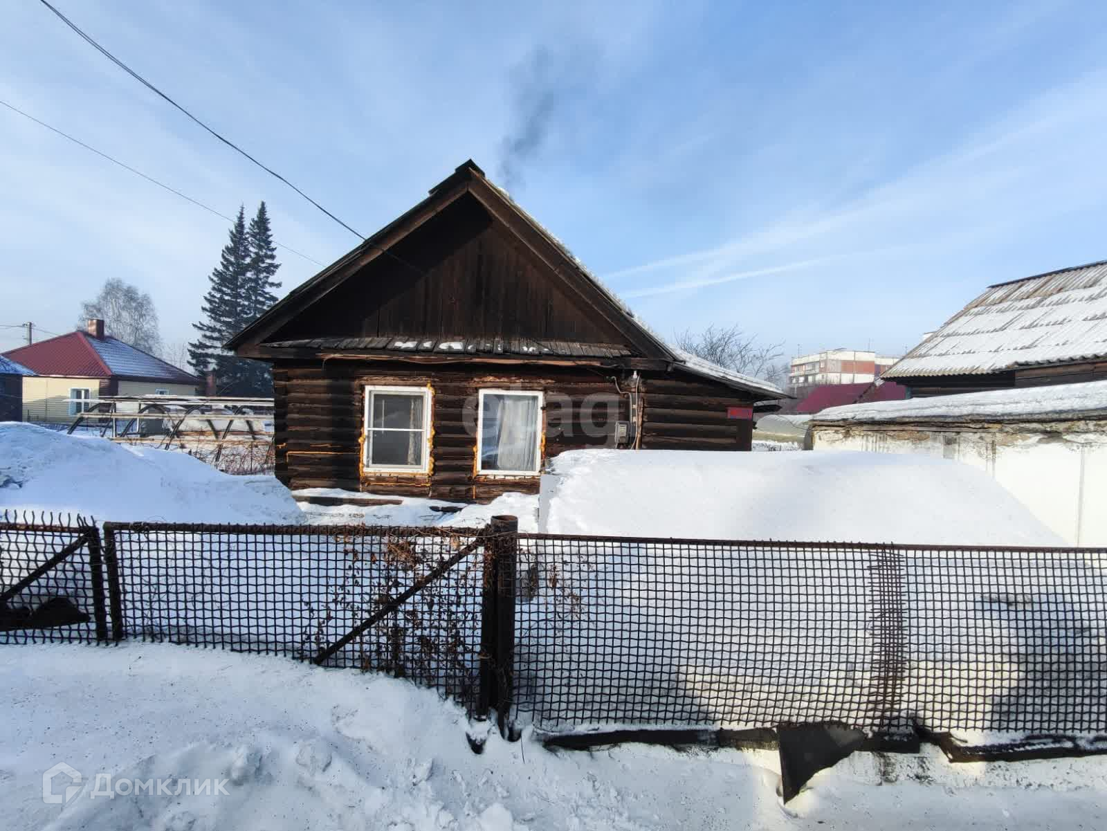 Купить дом, 35.8 м² по адресу Кемеровская область, Ленинск-Кузнецкий  муниципальный округ, Полысаево, улица Димитрова, 12 за 750 000 руб. в  Домклик — поиск, проверка, безопасная сделка с жильем в офисе Сбербанка.