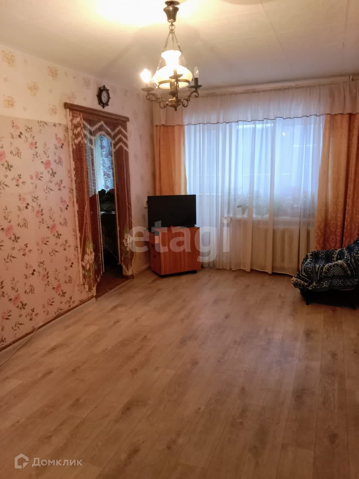 Купить 2-комнатную квартиру, 44.8 м² по адресу Челябинская область, Сатка,  Пролетарская улица, 33, 3 этаж за 2 450 000 руб. в Домклик — поиск,  проверка, безопасная сделка с жильем в офисе Сбербанка.