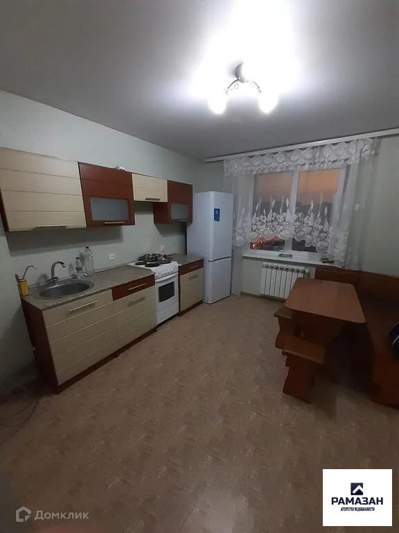 Снять 2-комнатную квартиру, 65 м² по адресу Казань, Салават Купере ...