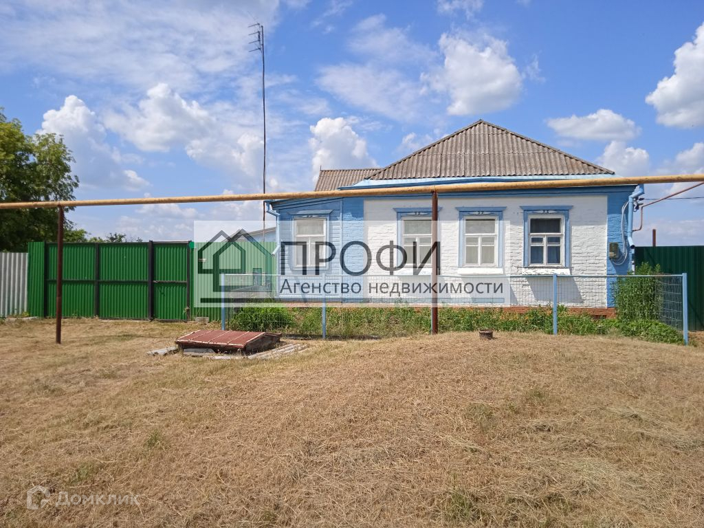 Купить дом, 48.6 м² по адресу Белгородская область, Новооскольский  городской округ, село Подвислое за 550 000 руб. в Домклик — поиск,  проверка, безопасная сделка с жильем в офисе Сбербанка.