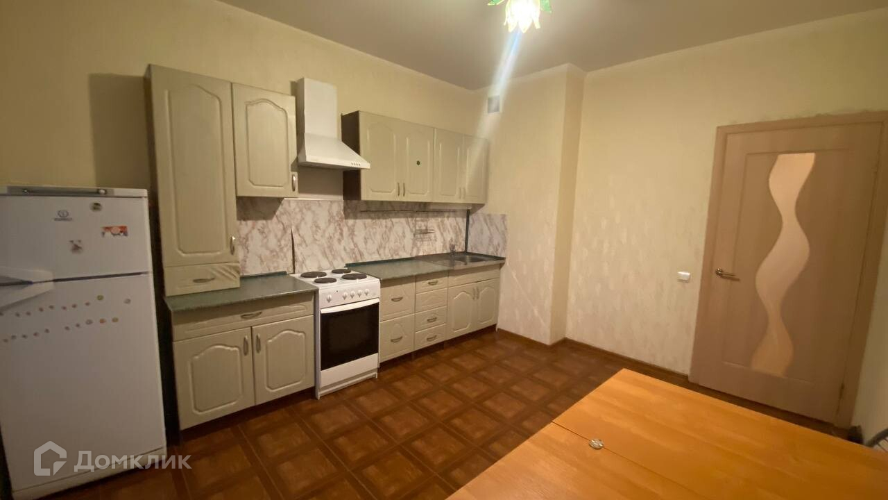 Снять 2-комнатные апартаменты, 75 м² по адресу Тула, улица Михеева, 23, 5  этаж по цене 28 000 руб. в месяц - Домклик — поиск, проверка, безопасная  сделка с жильем в офисе Сбербанка.