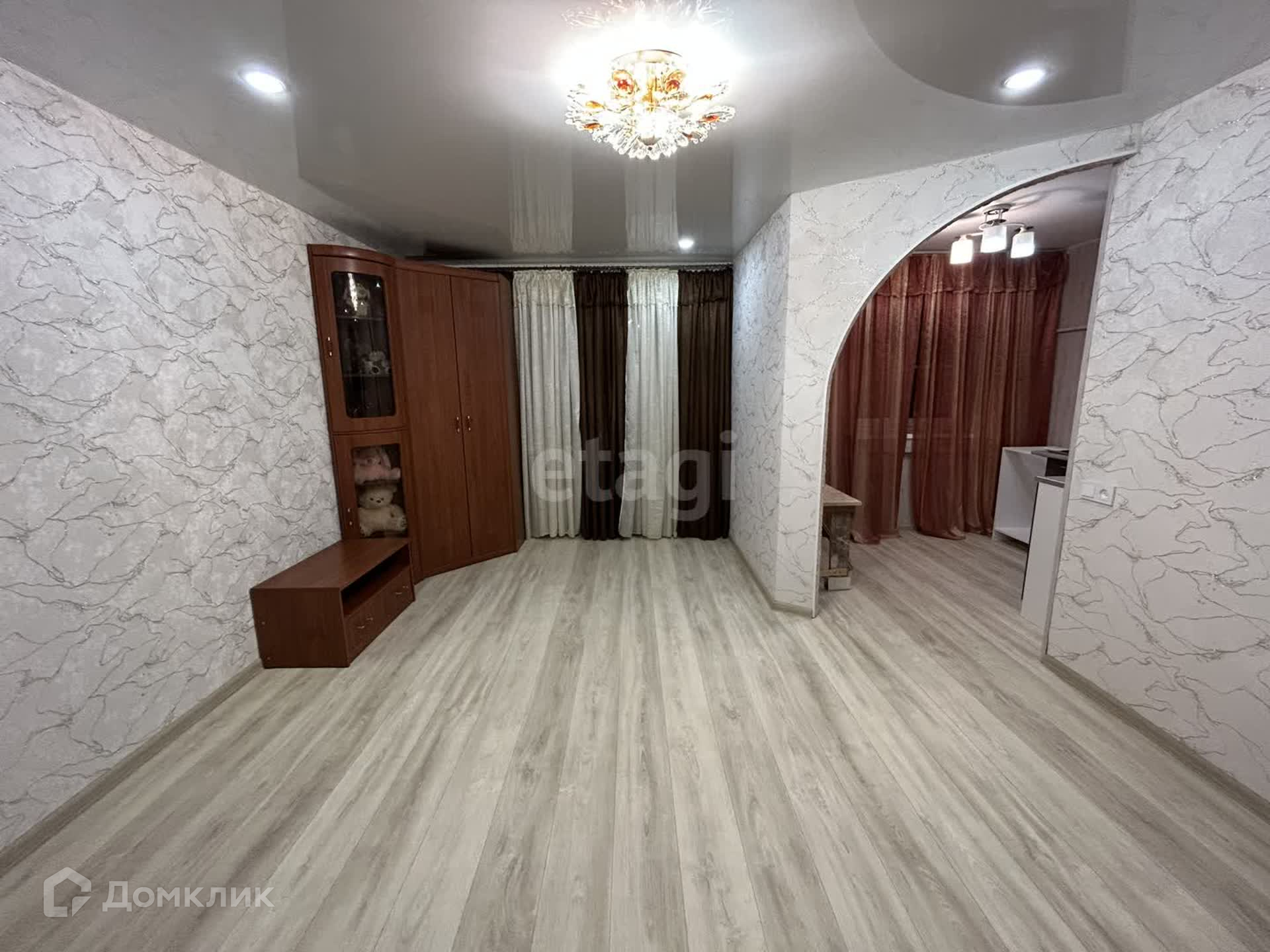 Купить 2-комнатную квартиру, 41.7 м² по адресу Московская область,  Воскресенск, микрорайон Центральный, улица Менделеева, 22, 3 этаж за 4 500  000 руб. в Домклик — поиск, проверка, безопасная сделка с жильем в офисе  Сбербанка.