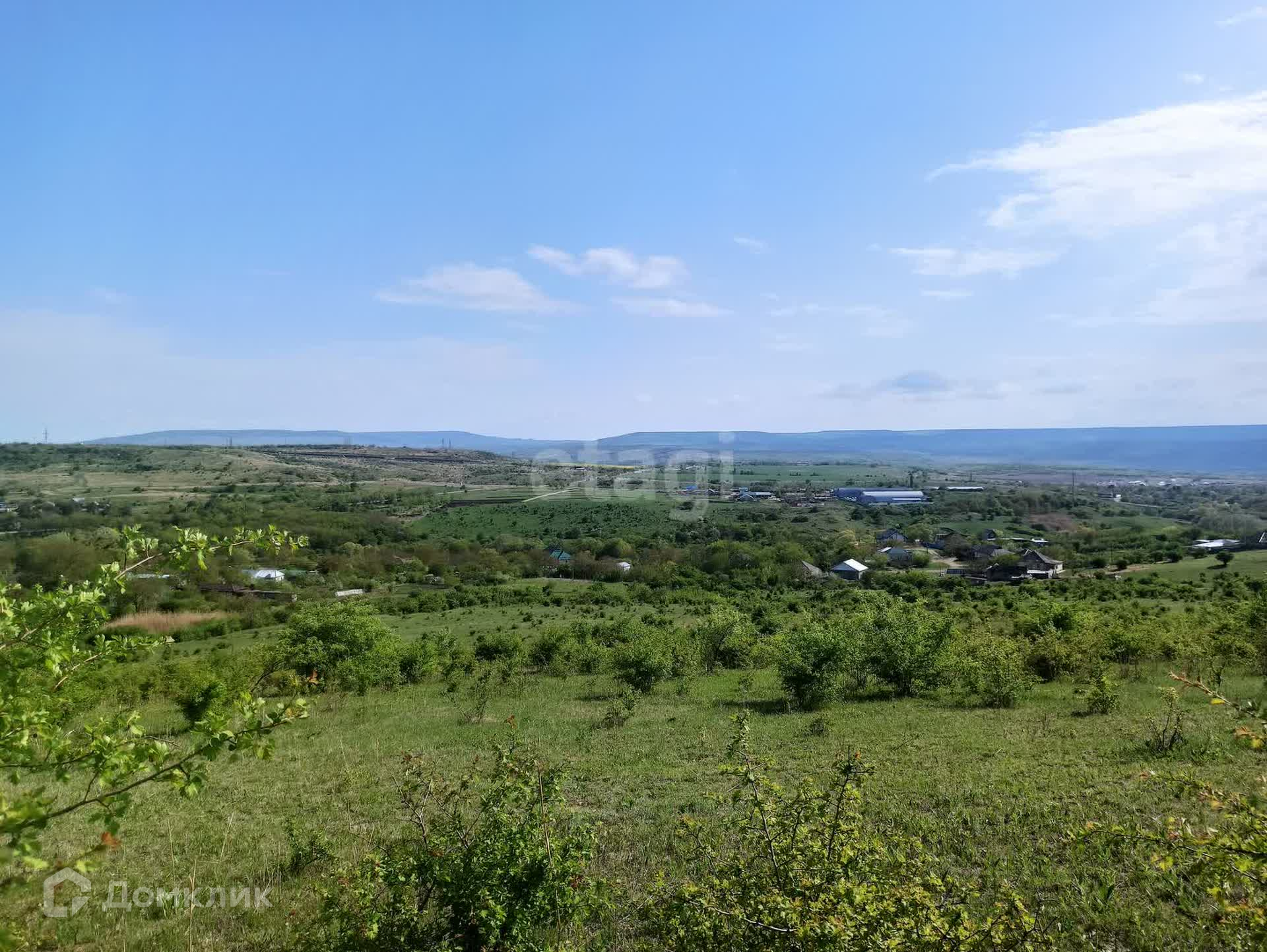 Купить участок, 12 сот., ИЖС по адресу Ставропольский край, Шпаковский  муниципальный округ, село Татарка, квартал Верхняя Татарка за 4 500 000  руб. в Домклик — поиск, проверка, безопасная сделка с жильем в офисе  Сбербанка.