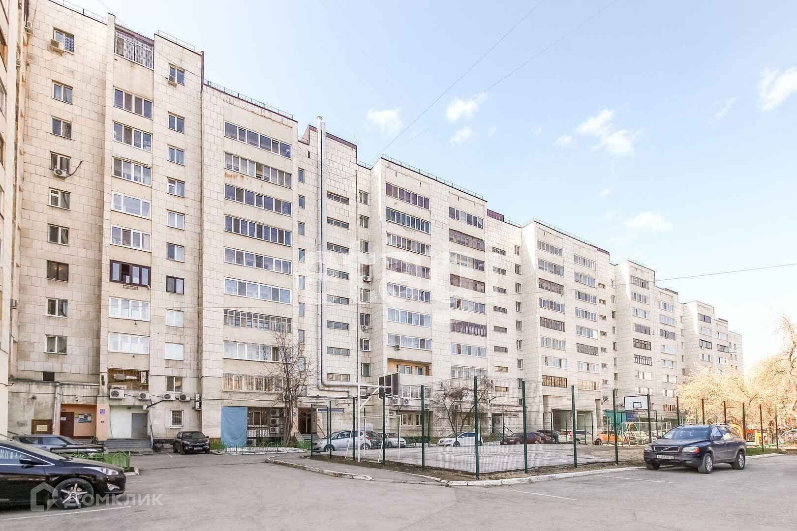 Купить 2-комнатную квартиру, 48.7 м² по адресу Тюмень, улица Ленина, 57, 9  этаж за 7 100 000 руб. в Домклик — поиск, проверка, безопасная сделка с  жильем в офисе Сбербанка.