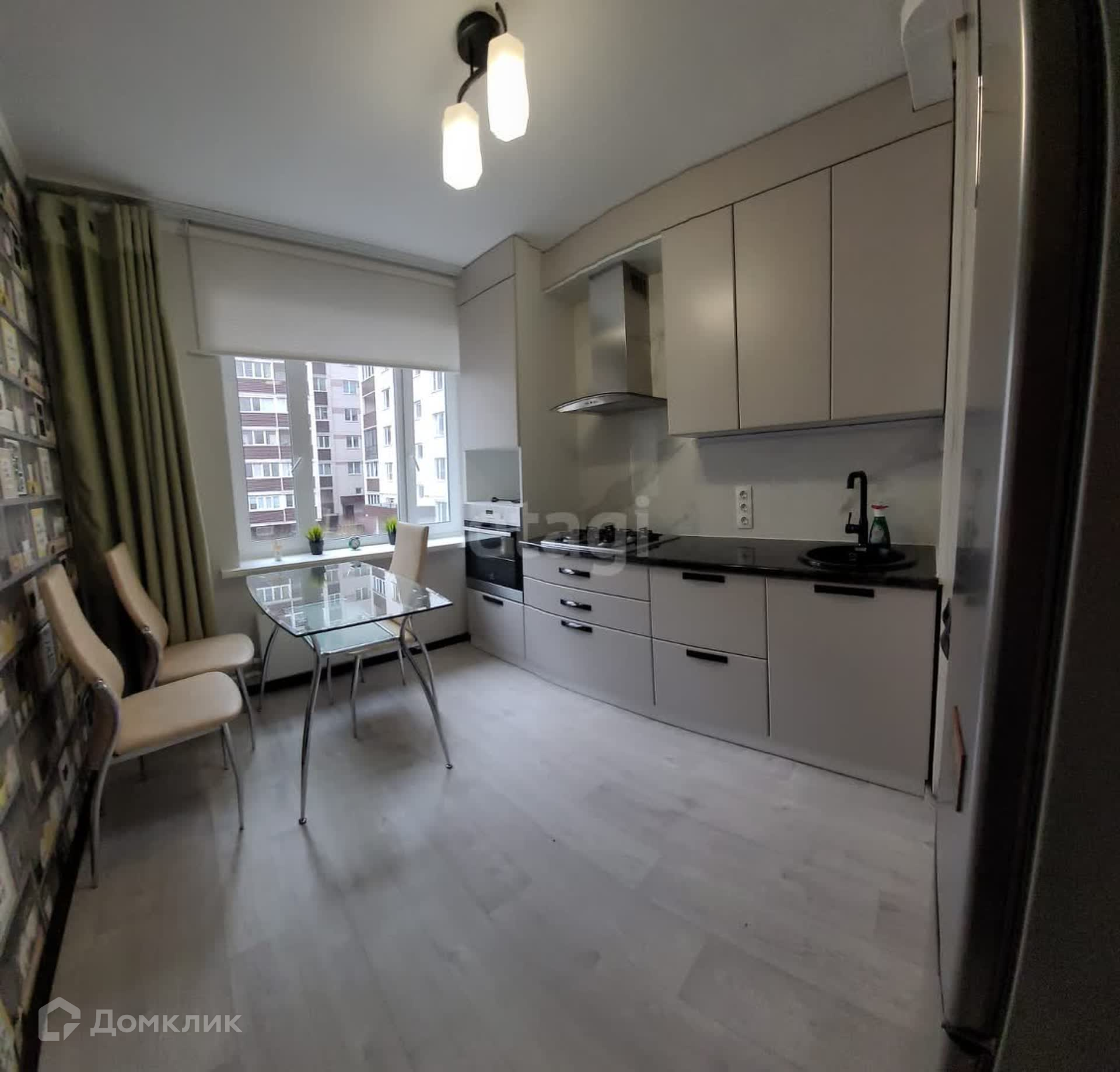 Купить 2-комнатную квартиру, 52.5 м² по адресу Псков, Техническая улица,  14, 2 этаж за 5 200 000 руб. в Домклик — поиск, проверка, безопасная сделка  с жильем в офисе Сбербанка.