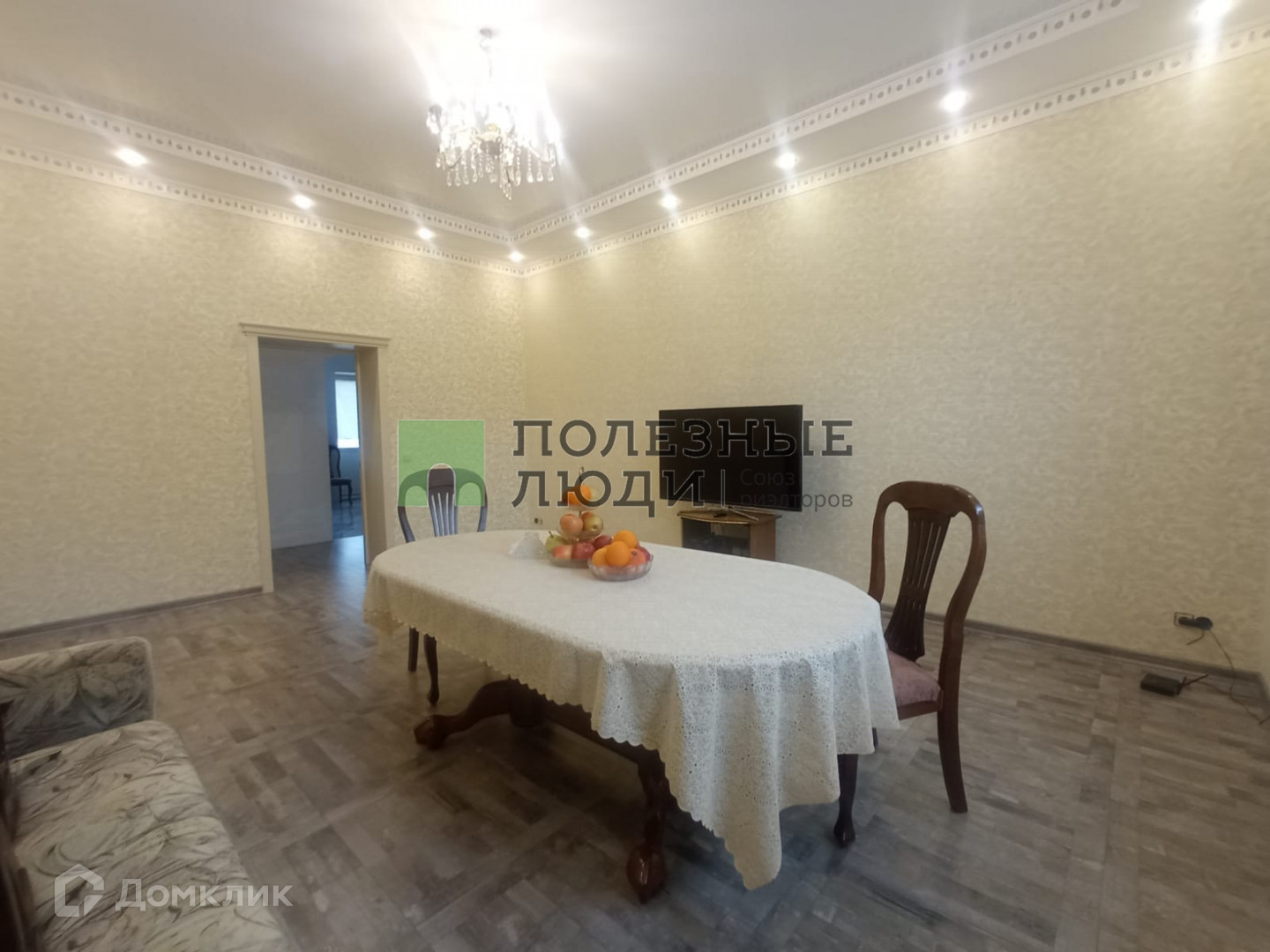 Купить дом, 450 м² по адресу Краснодарский край, муниципальное образование  Новороссийск, село Борисовка, Малахитовая улица, 10 за 18 400 000 руб. в  Домклик — поиск, проверка, безопасная сделка с жильем в офисе Сбербанка.