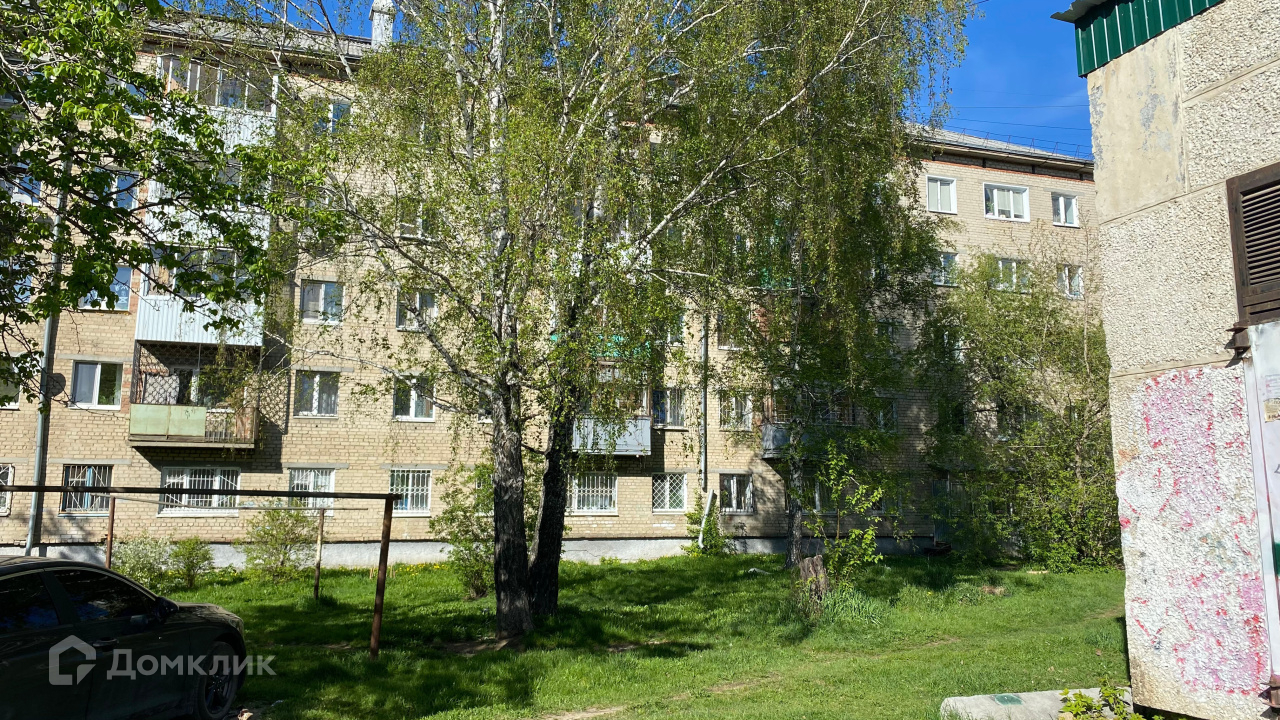 Купить 3-комнатную квартиру, 56 м² по адресу Свердловская область,  Екатеринбург, улица Ильича, 20А, 2 этаж, метро Уралмаш за 7 500 000 руб. в  Домклик — поиск, проверка, безопасная сделка с жильем в офисе Сбербанка.