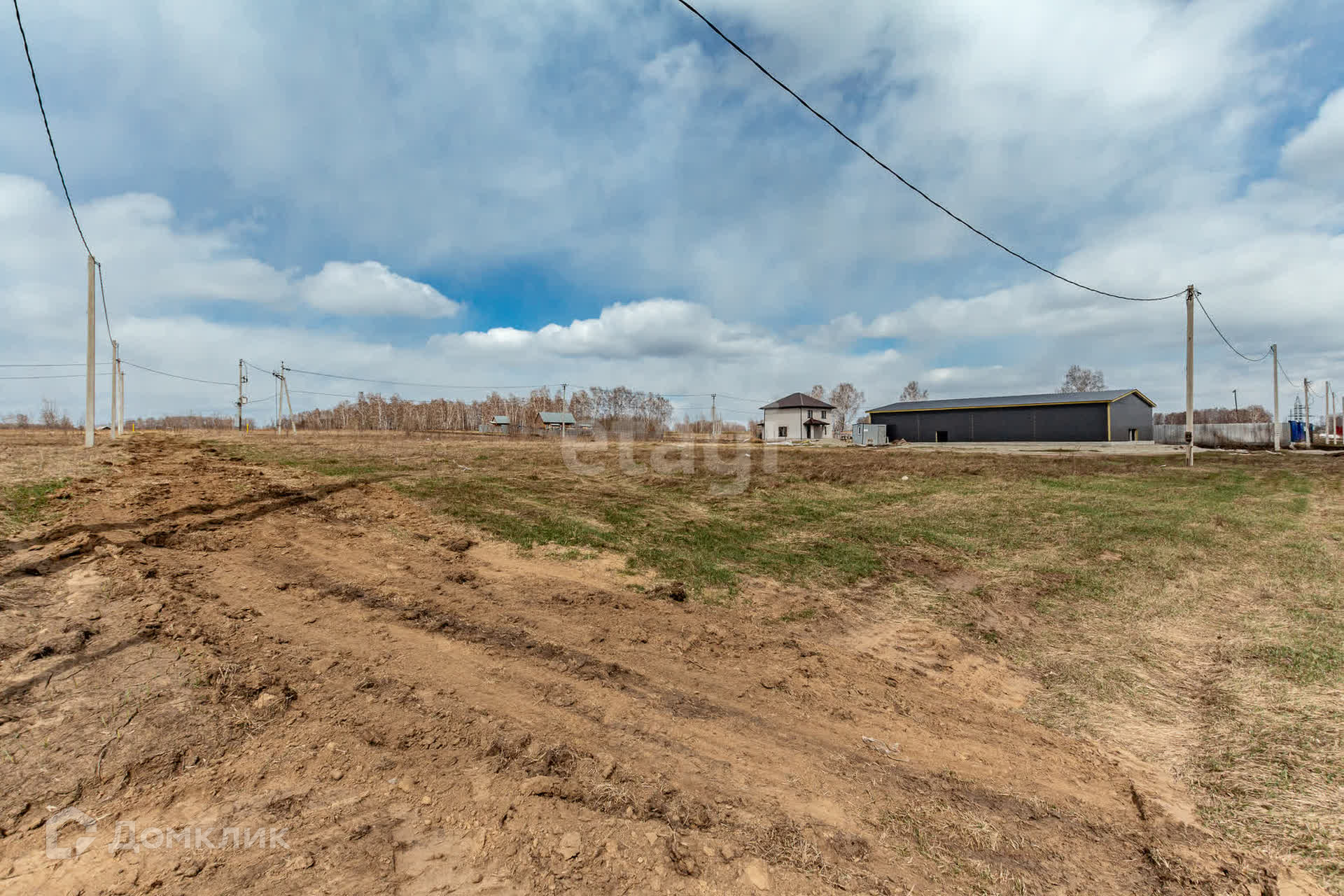 Купить участок, 10 сот., ИЖС по адресу Алтайский край, городской округ  Барнаул, посёлок Лесной, 14А за 2 600 000 руб. в Домклик — поиск, проверка,  безопасная сделка с жильем в офисе Сбербанка.