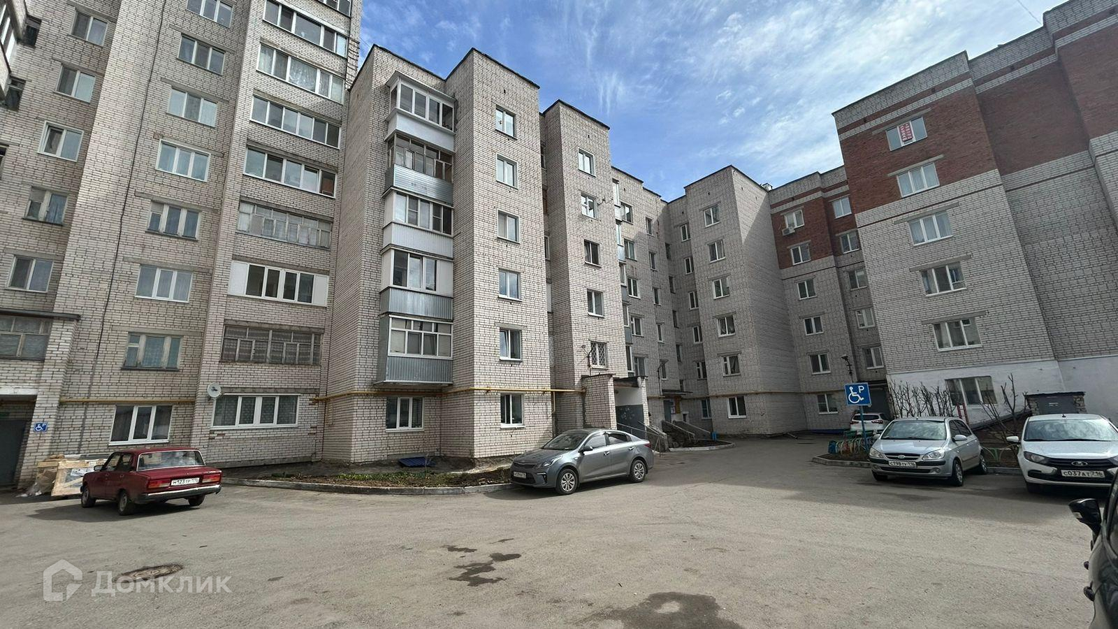 Купить 1-комнатную квартиру, 41.2 м² по адресу Республика Татарстан,  Зеленодольск, Столичная улица, 43, 4 этаж за 3 100 000 руб. в Домклик —  поиск, проверка, безопасная сделка с жильем в офисе Сбербанка.