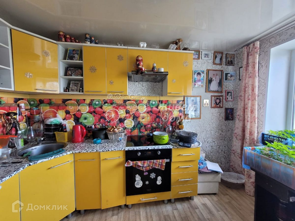 Квартира ангарский волгоград. Ангарская 112 Волгоград.