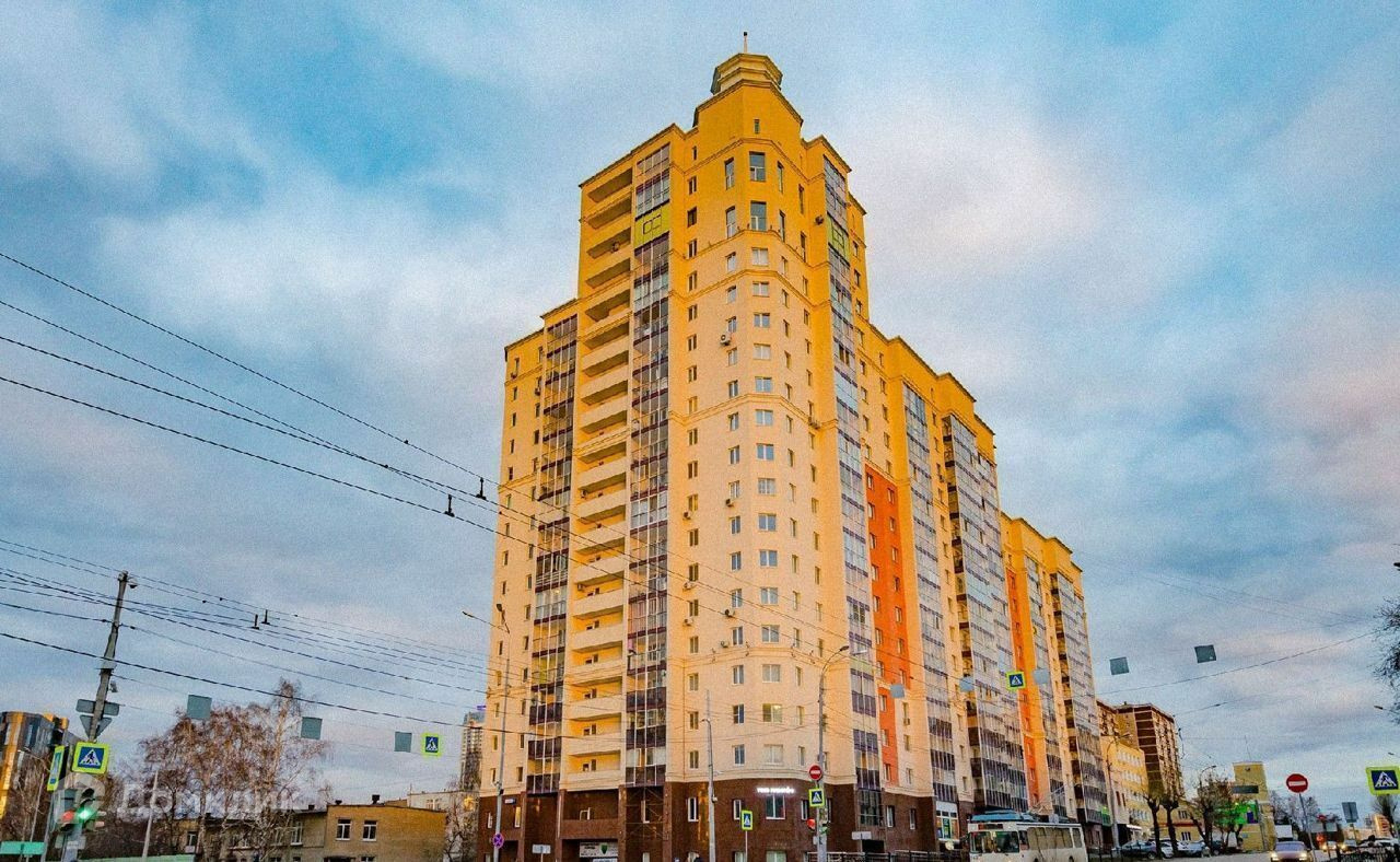 Купить машиноместо, 12.5 м² по адресу Свердловская область, Екатеринбург,  улица Белинского, 111, метро Чкаловская за 800 000 руб. в Домклик — поиск,  проверка, безопасная сделка с недвижимостью в офисе Сбербанка.