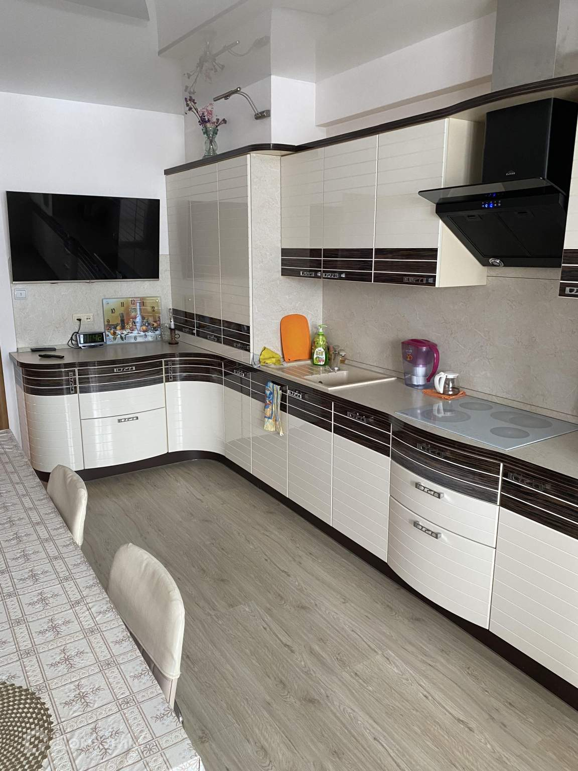 Снять 2-комнатную квартиру, 72.9 м² по адресу Сахалинская область, Южно ...