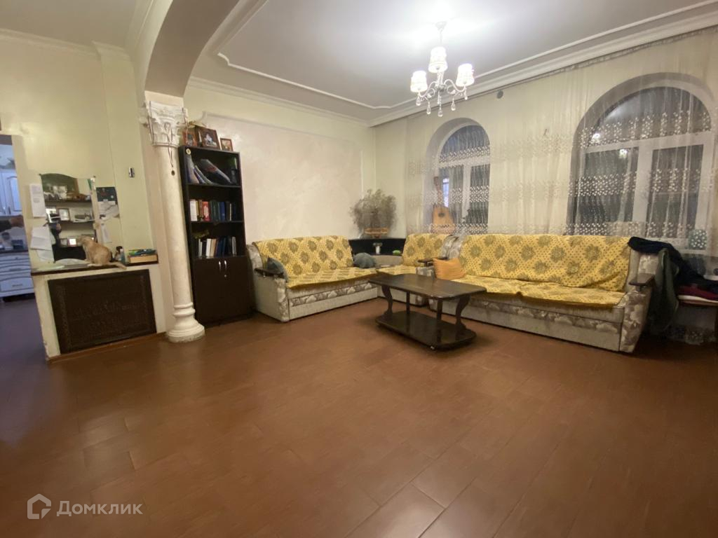 Купить дом, 180 м² по адресу Краснодарский край, Крымск, улица Ленина, 4 за  8 400 000 руб. в Домклик — поиск, проверка, безопасная сделка с жильем в  офисе Сбербанка.