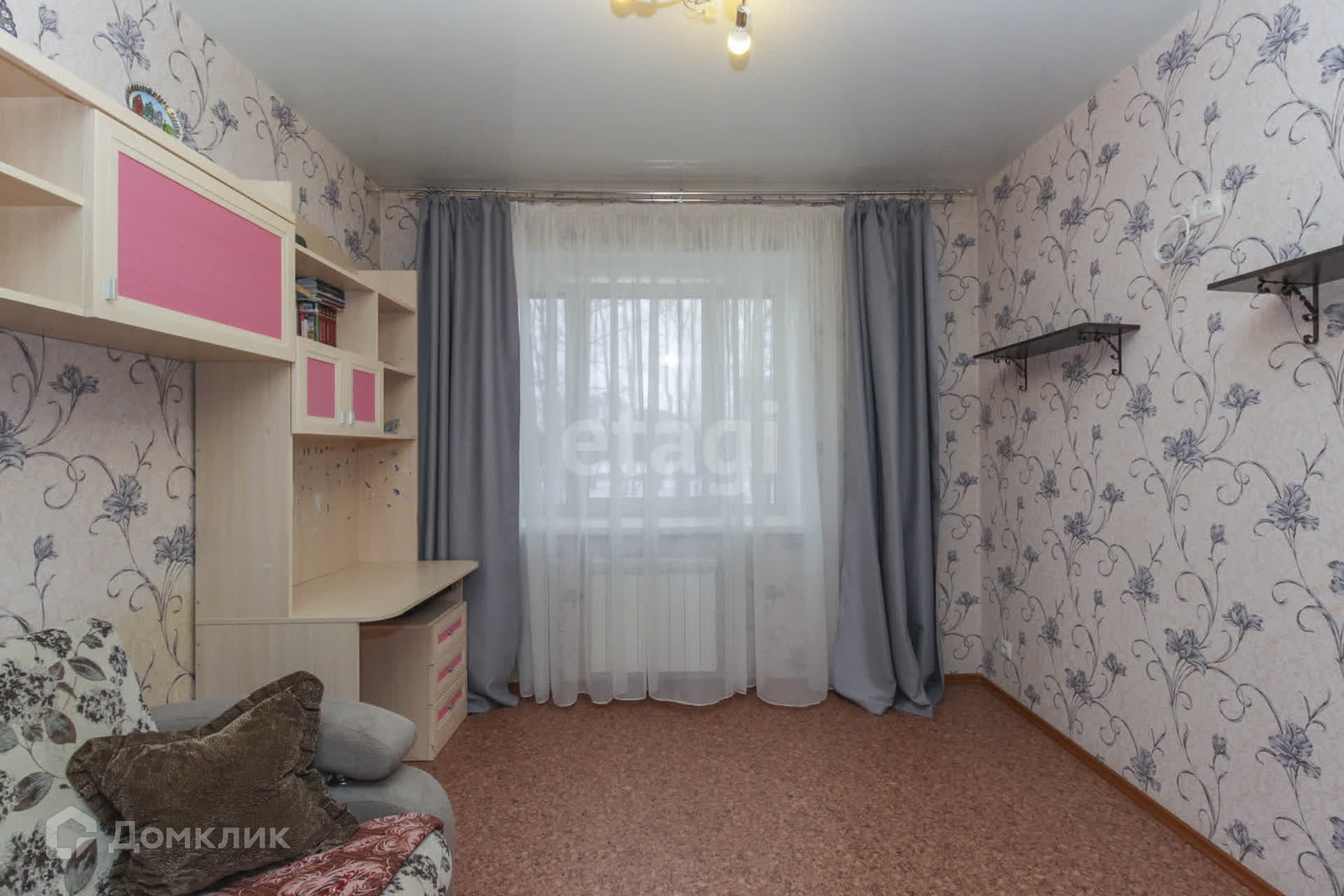 Снять 1-комнатную квартиру, 41 м² по адресу Омск, улица Степанца, 3, 1 этаж  по цене 20 000 руб. в месяц - Домклик — поиск, проверка, безопасная сделка  с жильем в офисе Сбербанка.