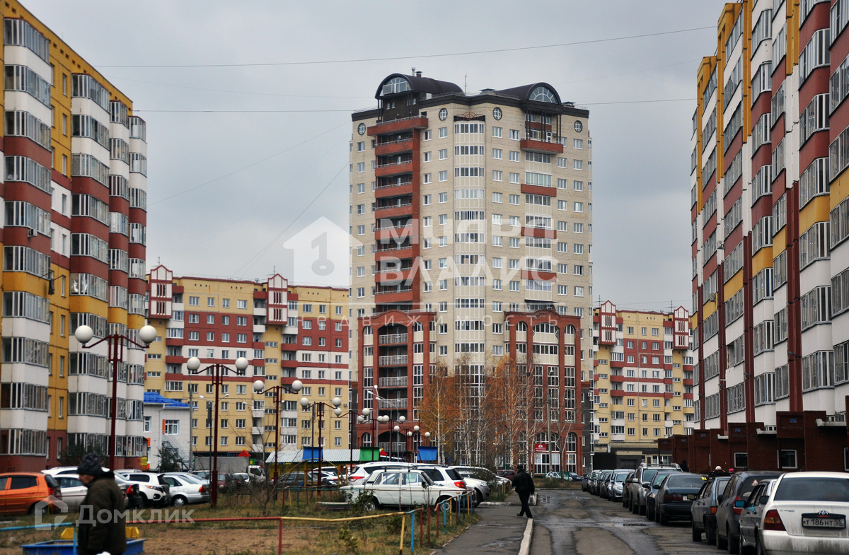 Квартира микрорайон космический. Космический проспект 18 Омск. Космический проспект 14 а к 1. Космический проспект 18а к5. Космический проспект, 18а к1.